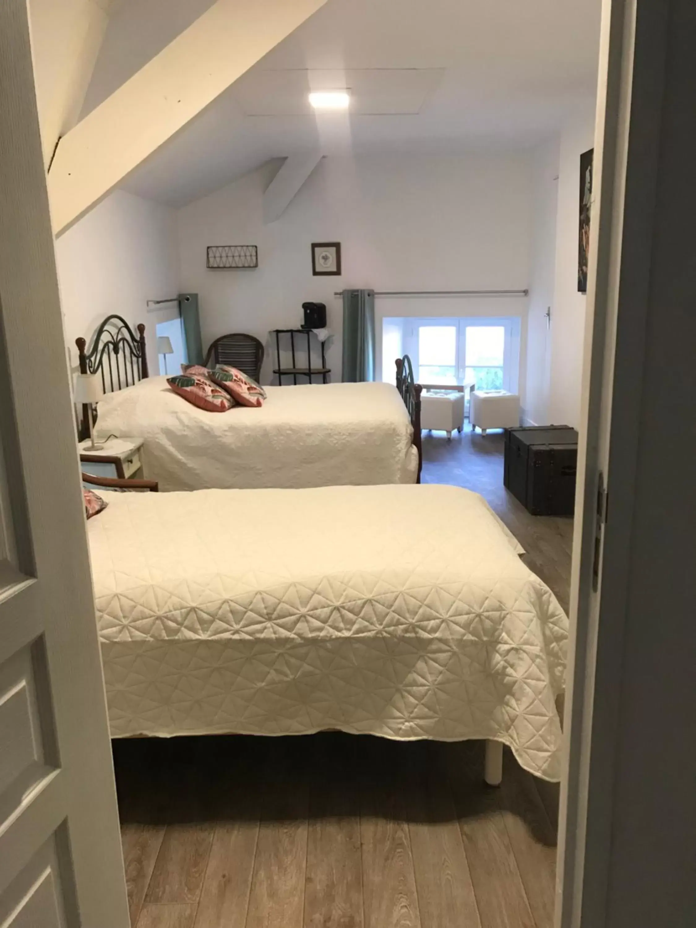 Triple Room with City View in MOULIN DE L'ABBESSE Triple Room with City View in MOULIN DE L'ABBESSE