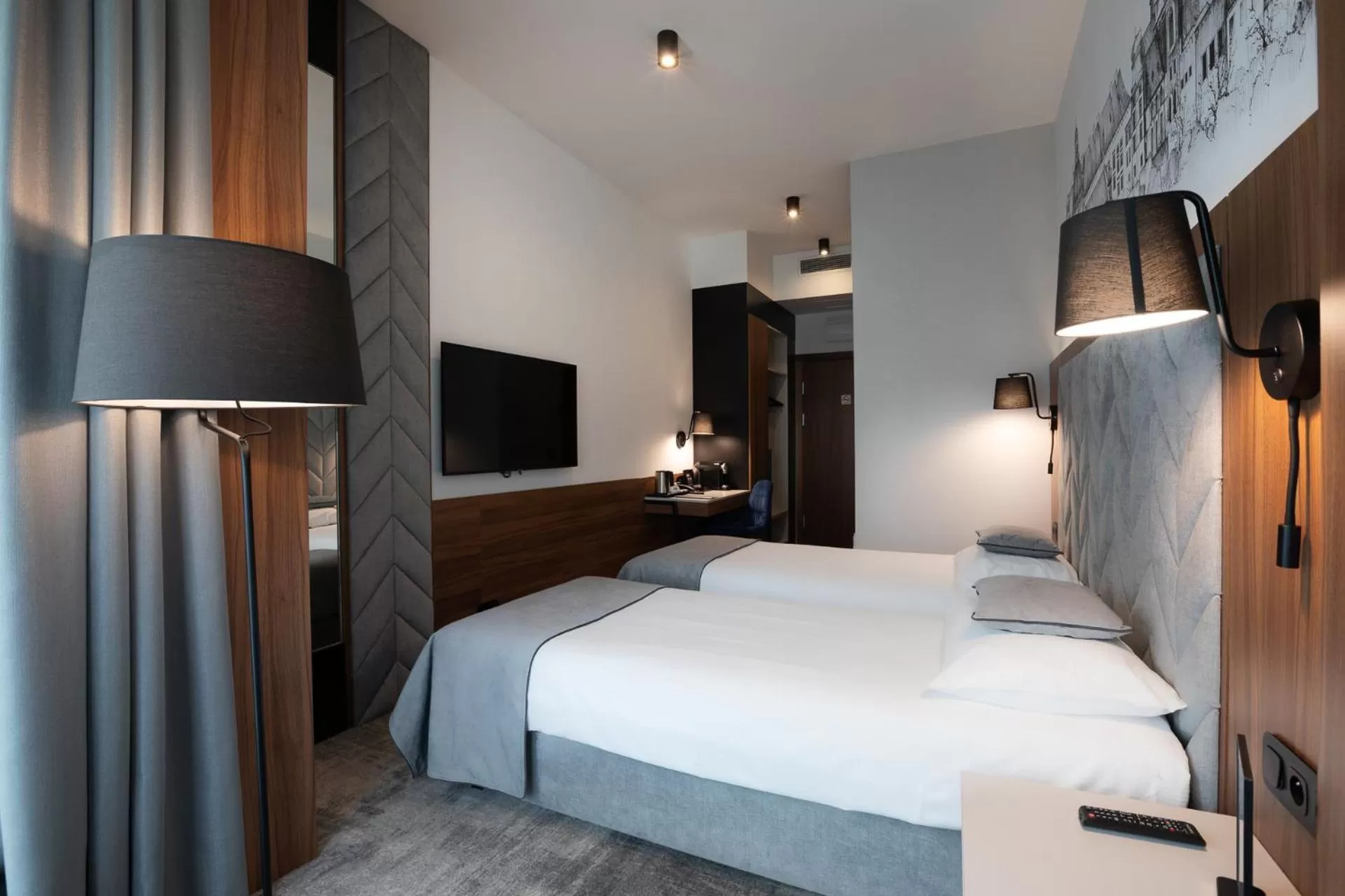 Bed in Focus Hotel Premium Kraków