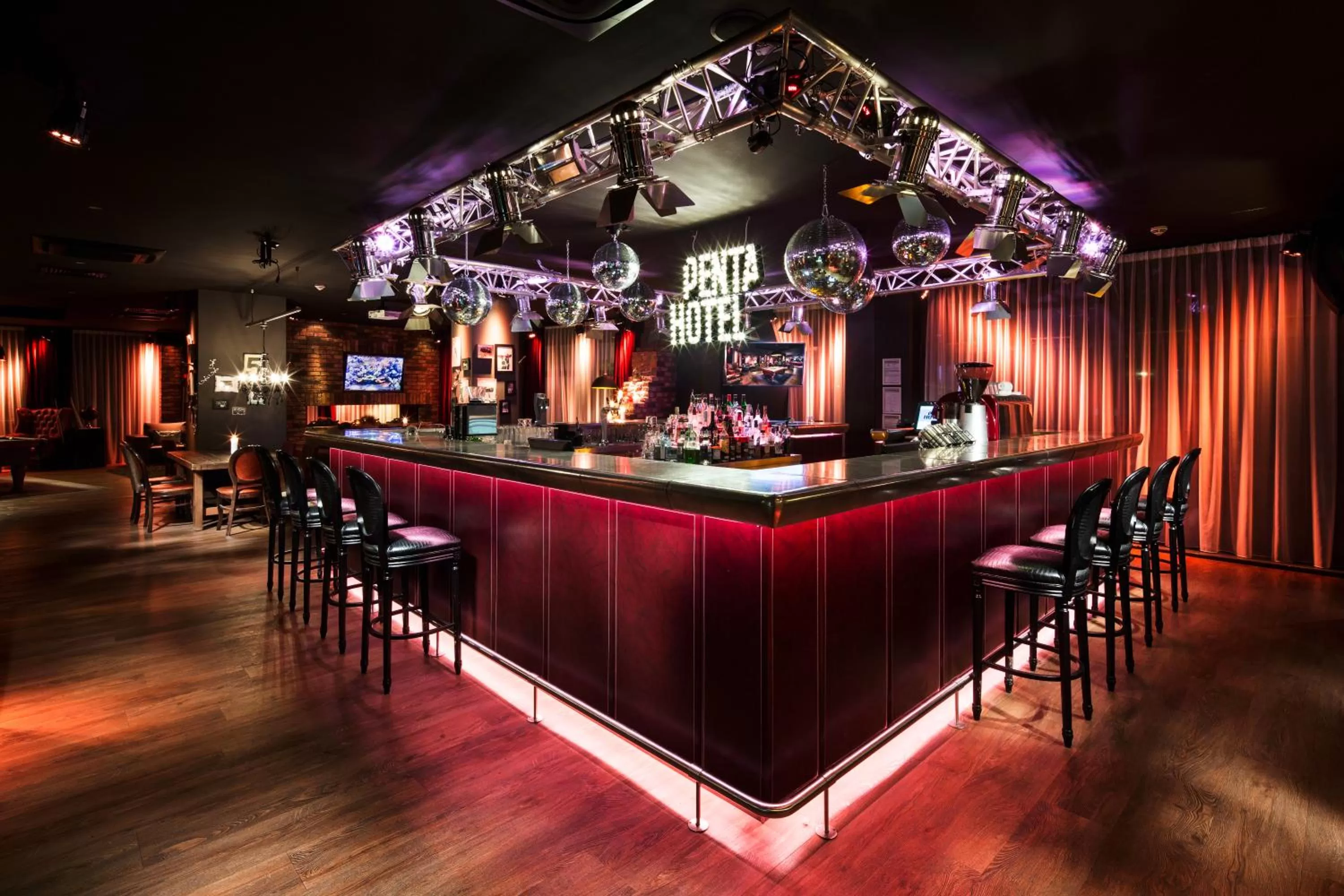 Restaurant/places to eat, Lounge/Bar in Penta Hotel Ipswich