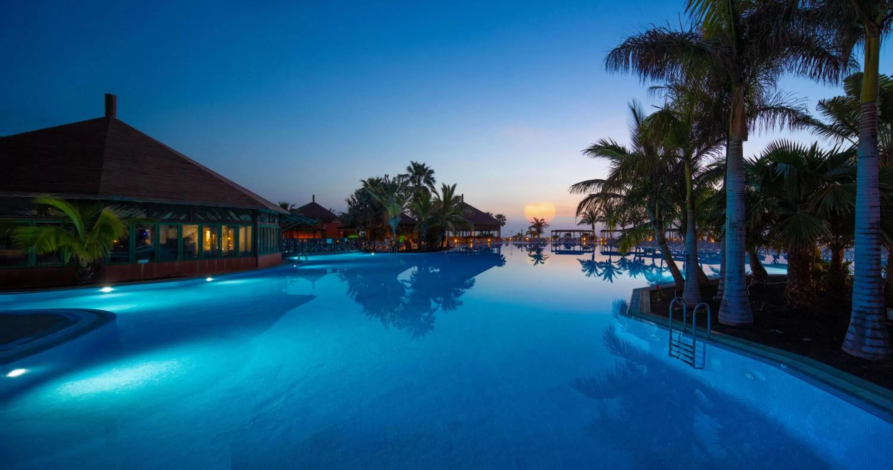 Swimming pool in La Palma Princess