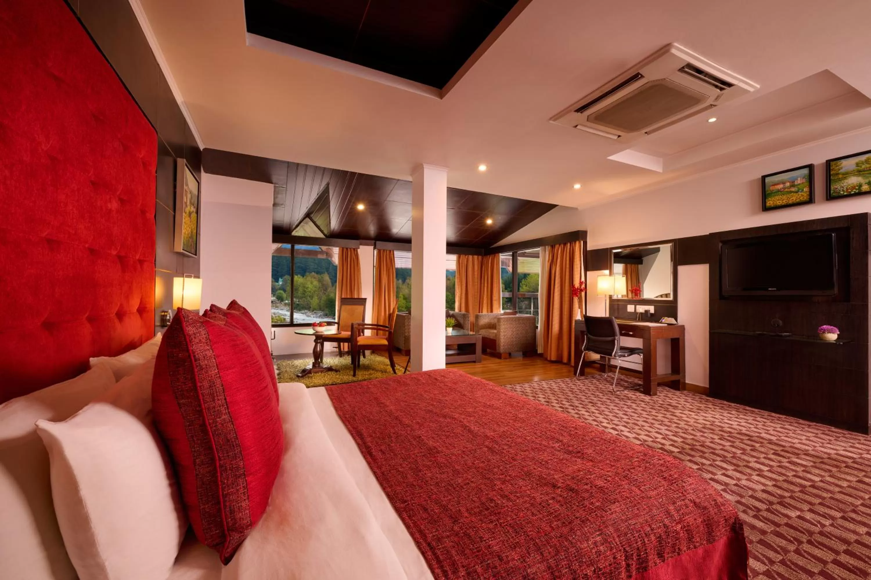 Bedroom, Bed in Renest River Country Resort Manali