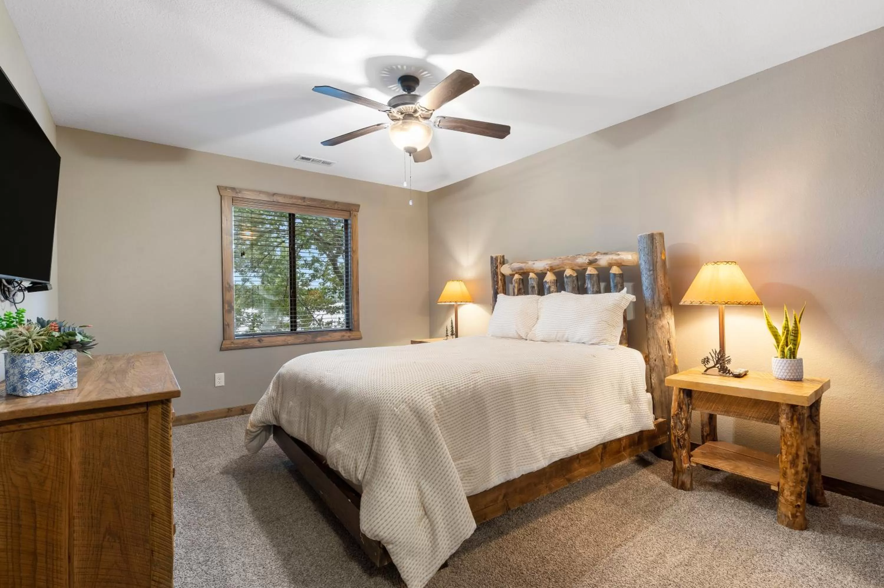 Bedroom, Bed in Table Rock Resorts at Indian Point