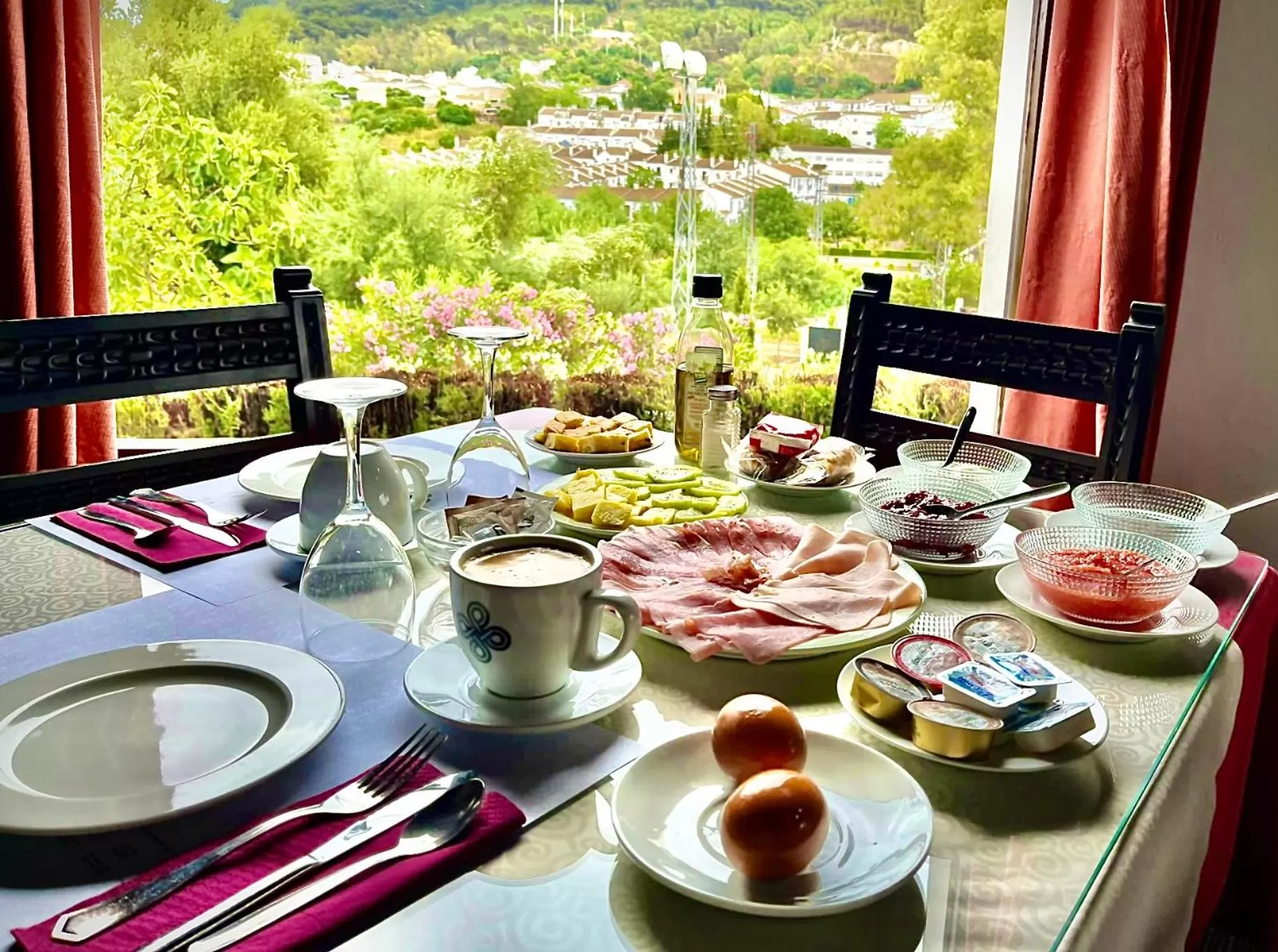 Breakfast in Hotel Tugasa Las Truchas