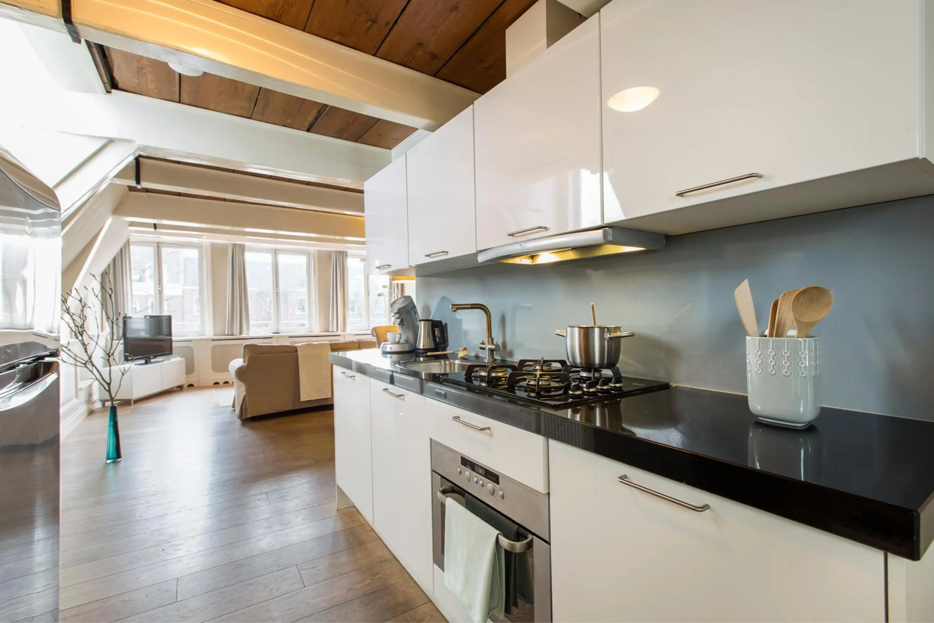 Kitchen or kitchenette in Grand Canal Boutique Hotel