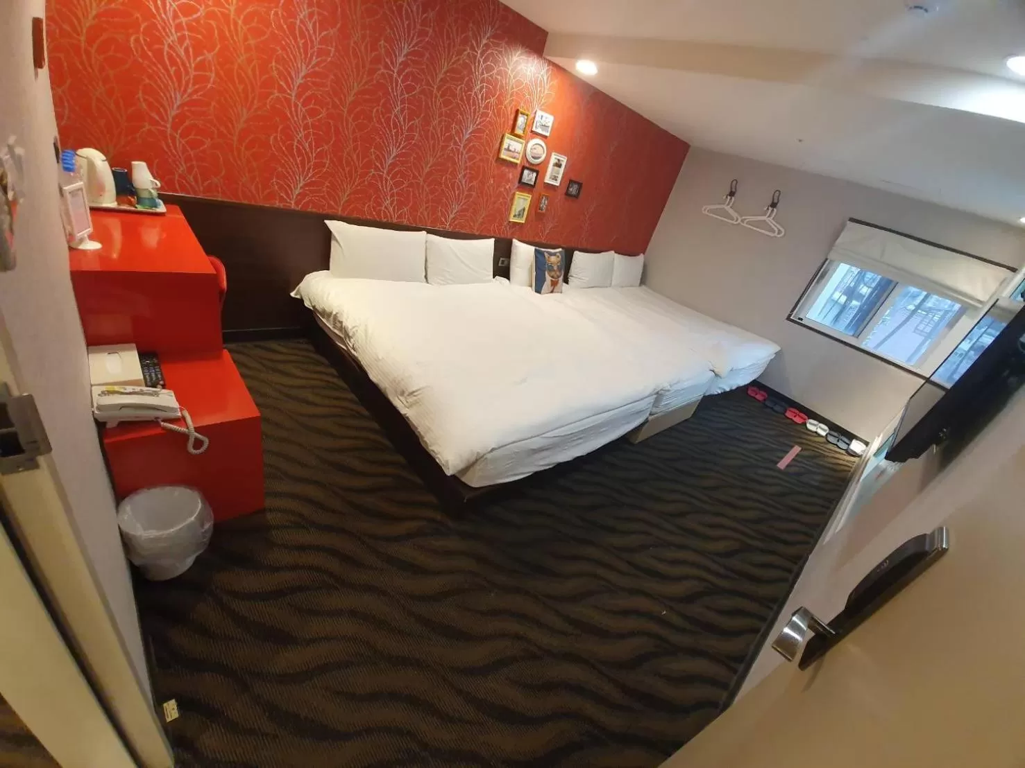 Bed in Funny Ximen Hotel