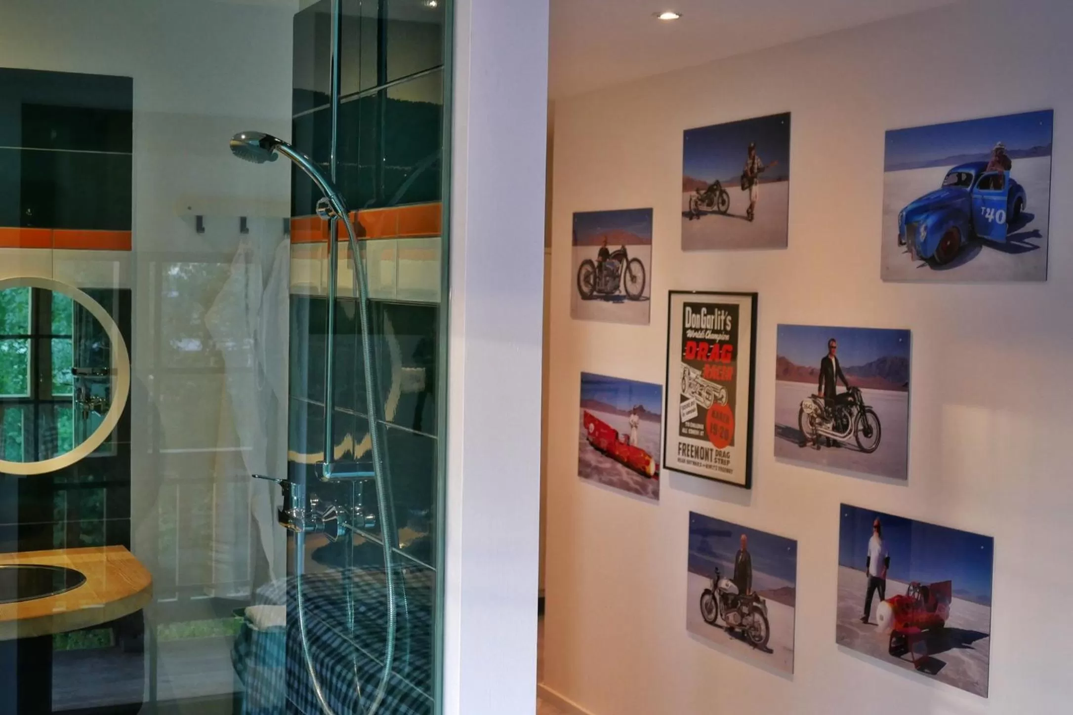 Shower in Road Stop Mettmann