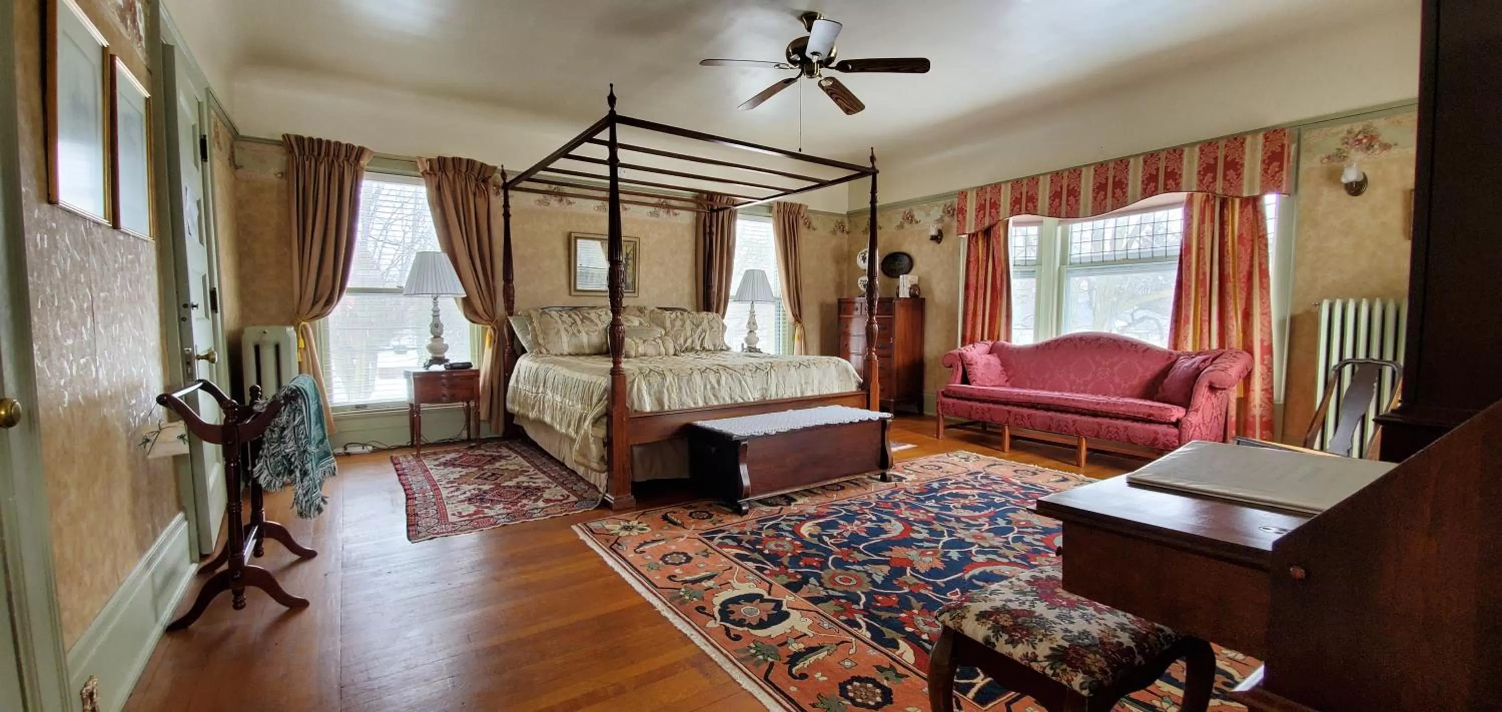 Bed in Saravilla Bed & Breakfast