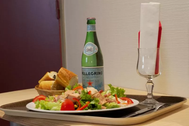 Food and drinks in Logis Hôtel Novalis Quimperlé