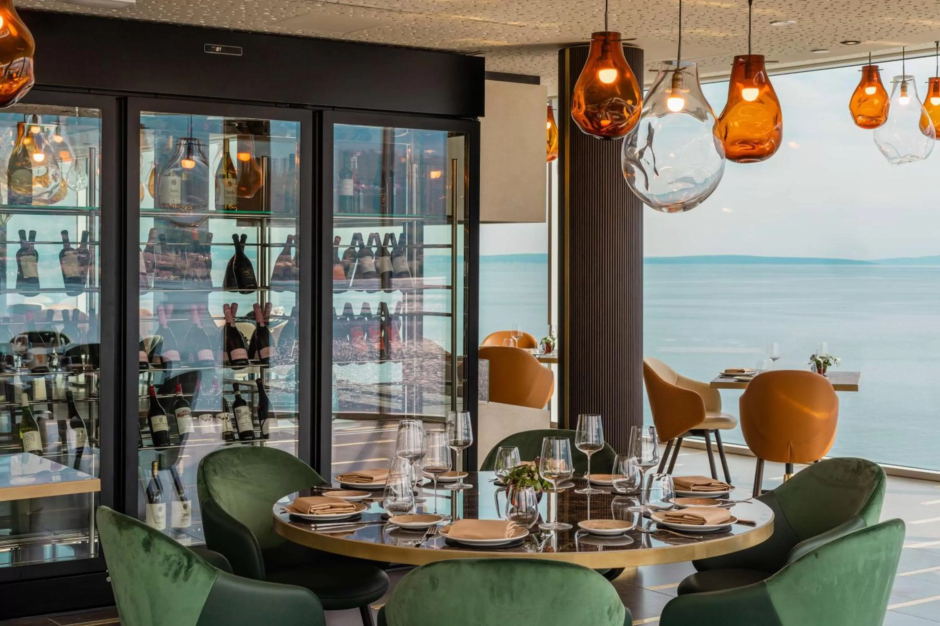 Restaurant/places to eat in Hilton Rijeka Costabella Beach Resort And Spa