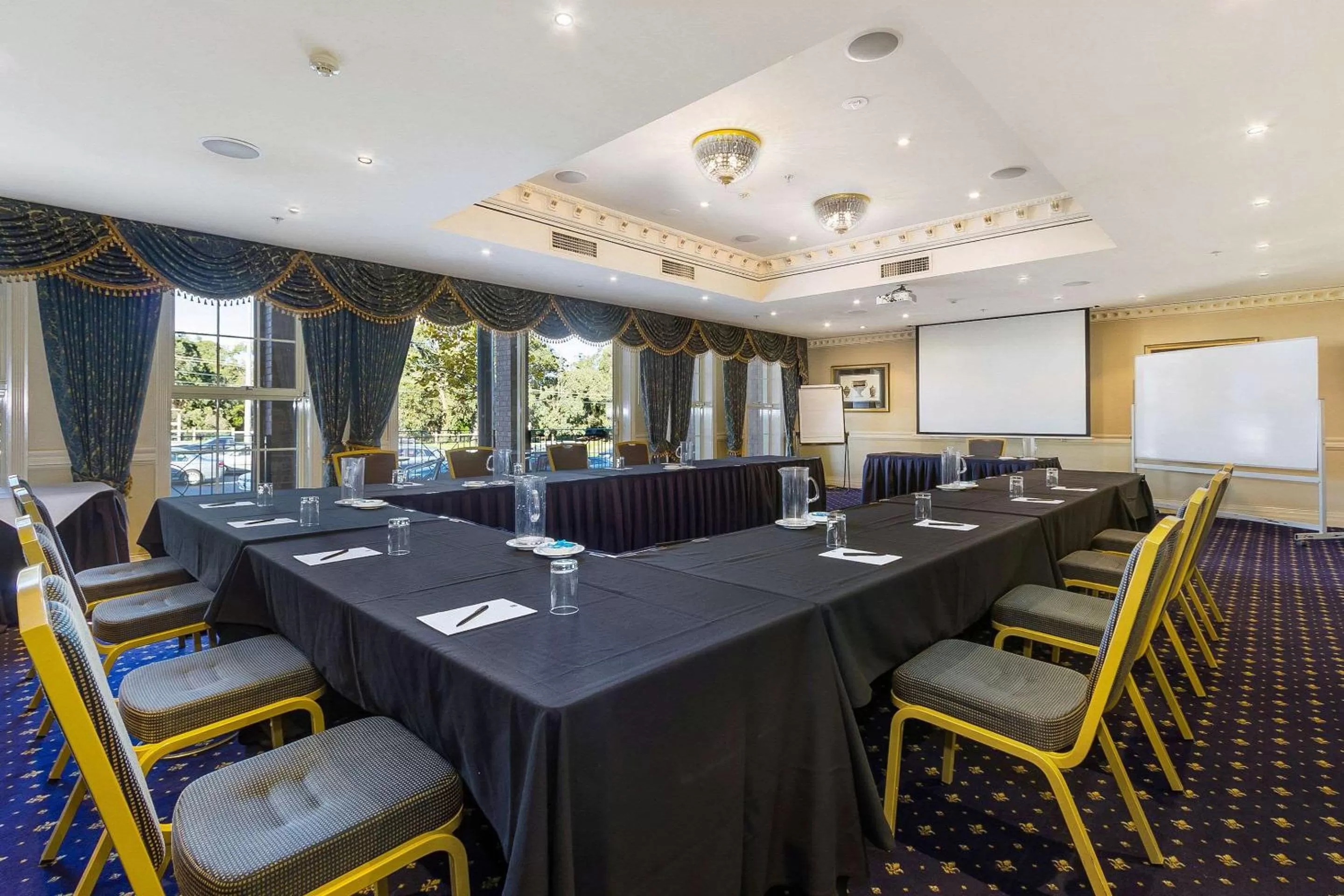 Meeting/conference room in Canterbury International Hotel