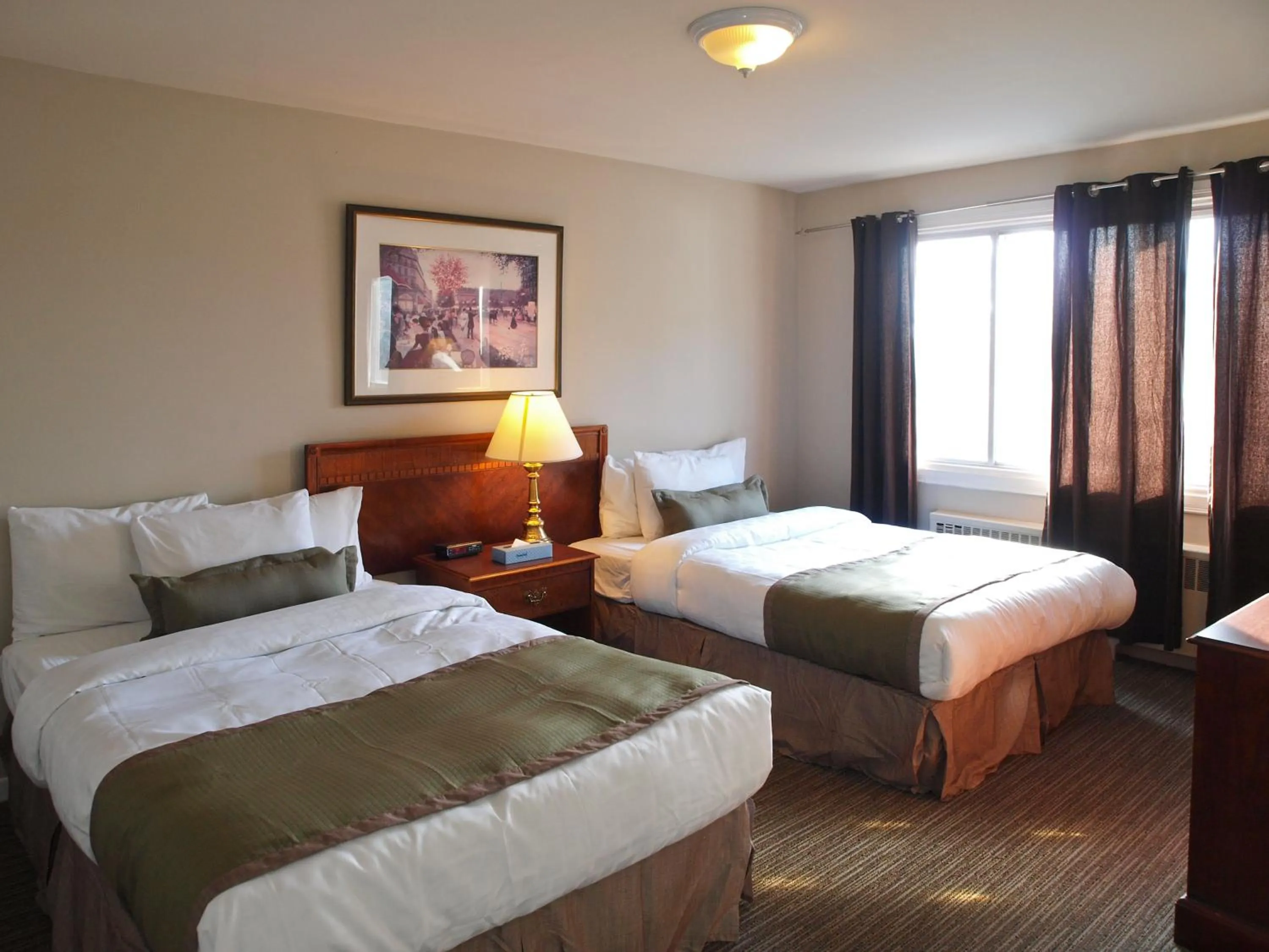 One-Bedroom Apartment with Two Double Beds in Beausejour Hotel Apartments/Hotel Dorval