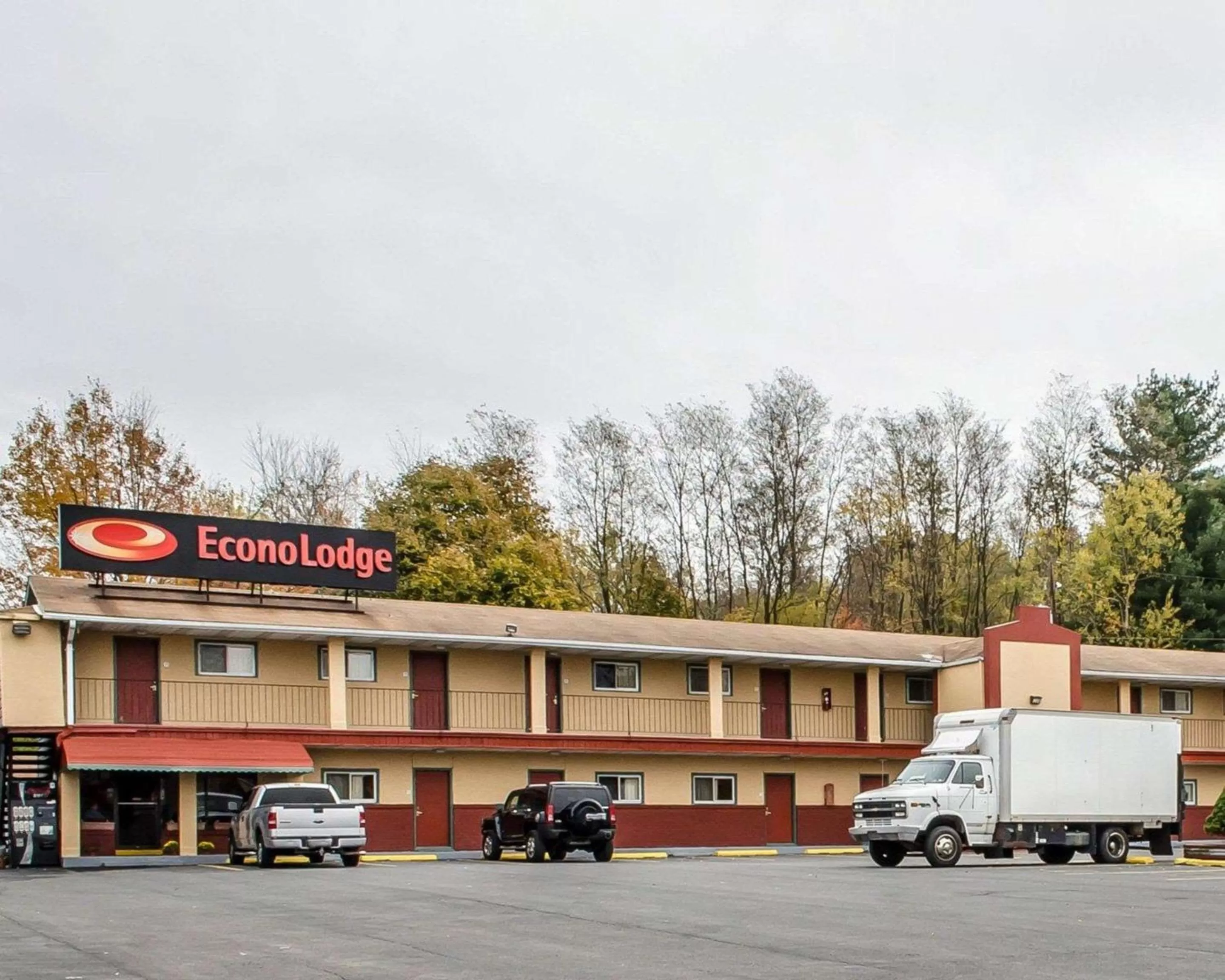 Property building in Econo Lodge Frackville