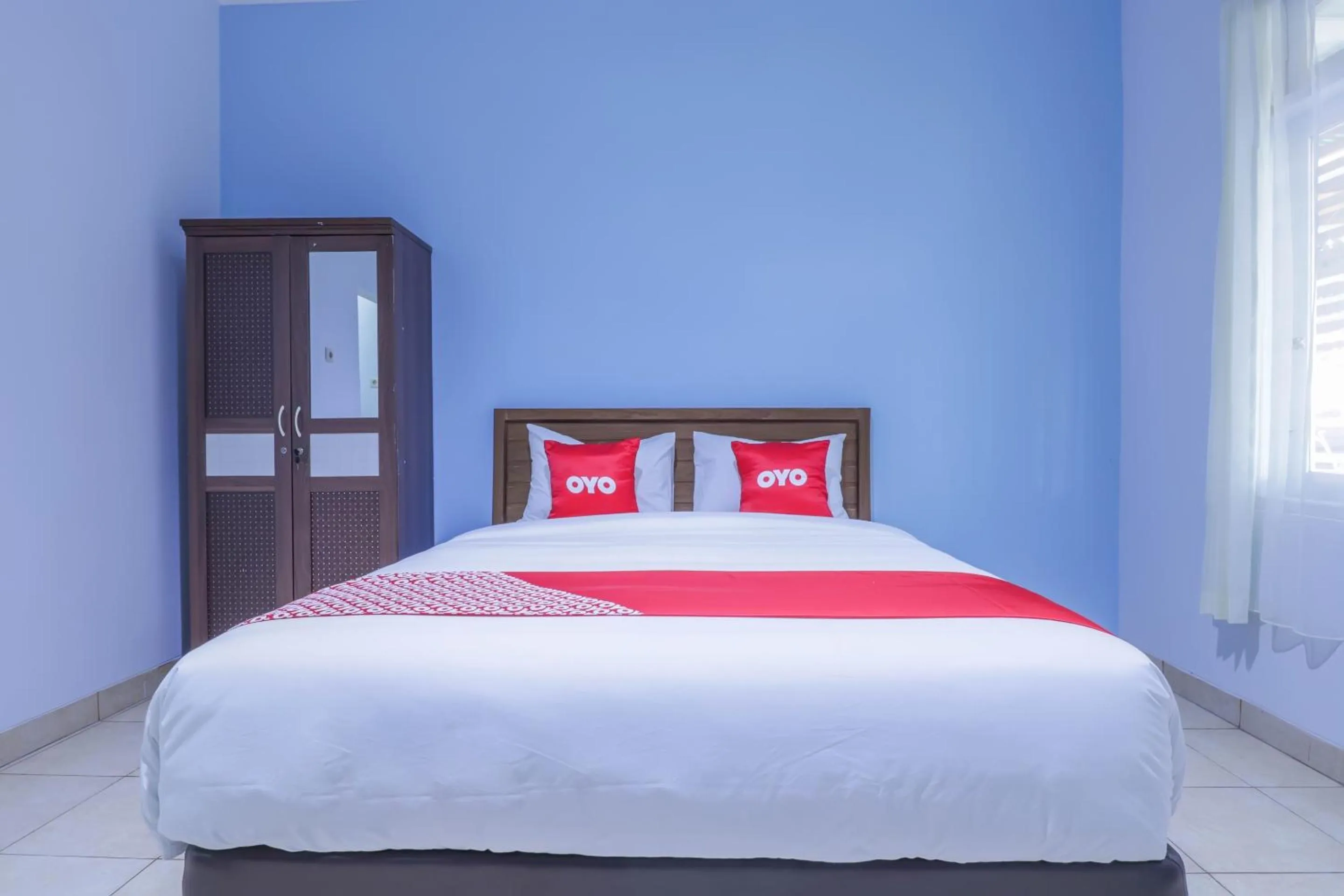 Bedroom, Bed in OYO 1755 De'balcon Accomodation