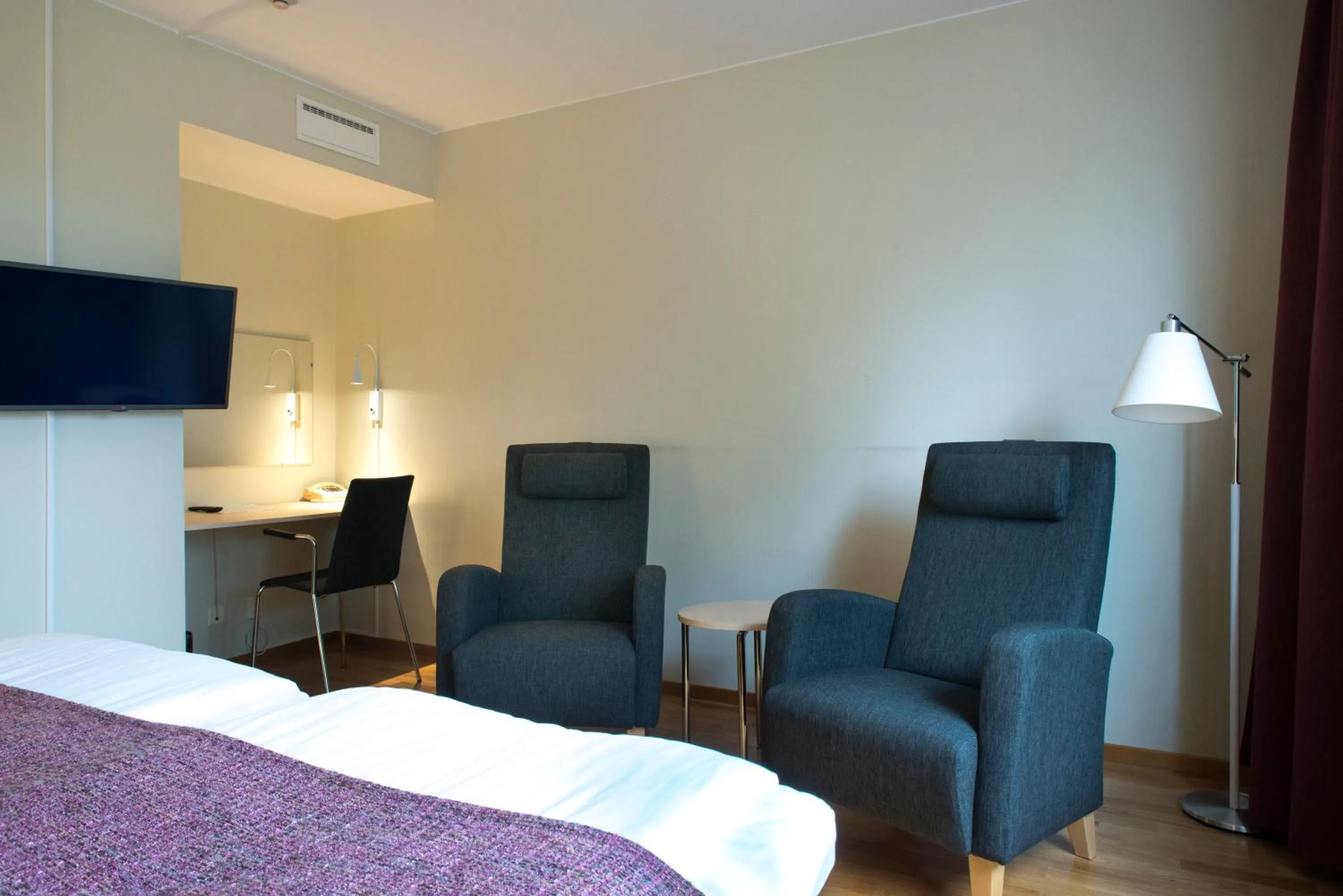 Photo of the whole room, Bed in Hotell Björken