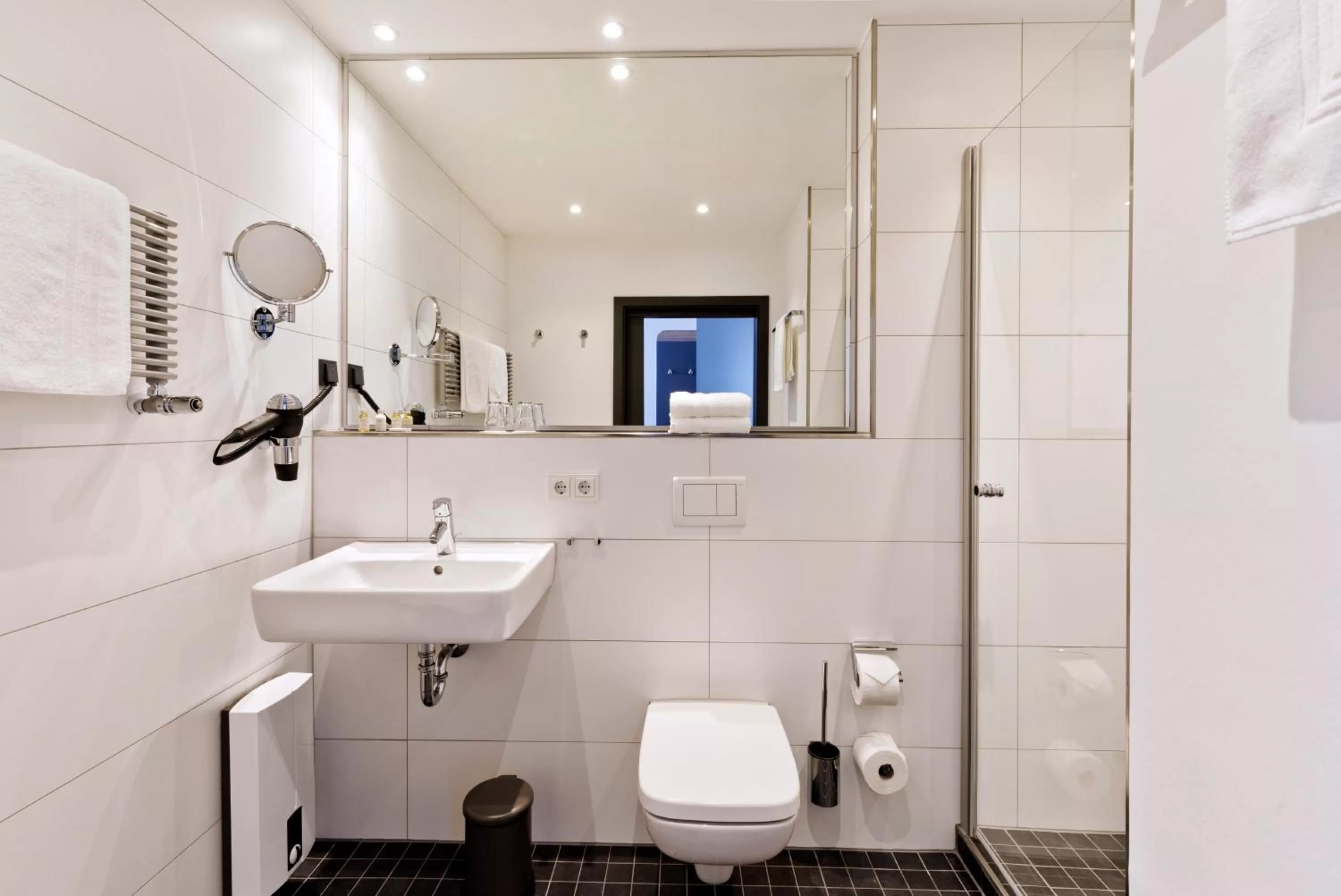 Bathroom in Logierhaus RheintorEins