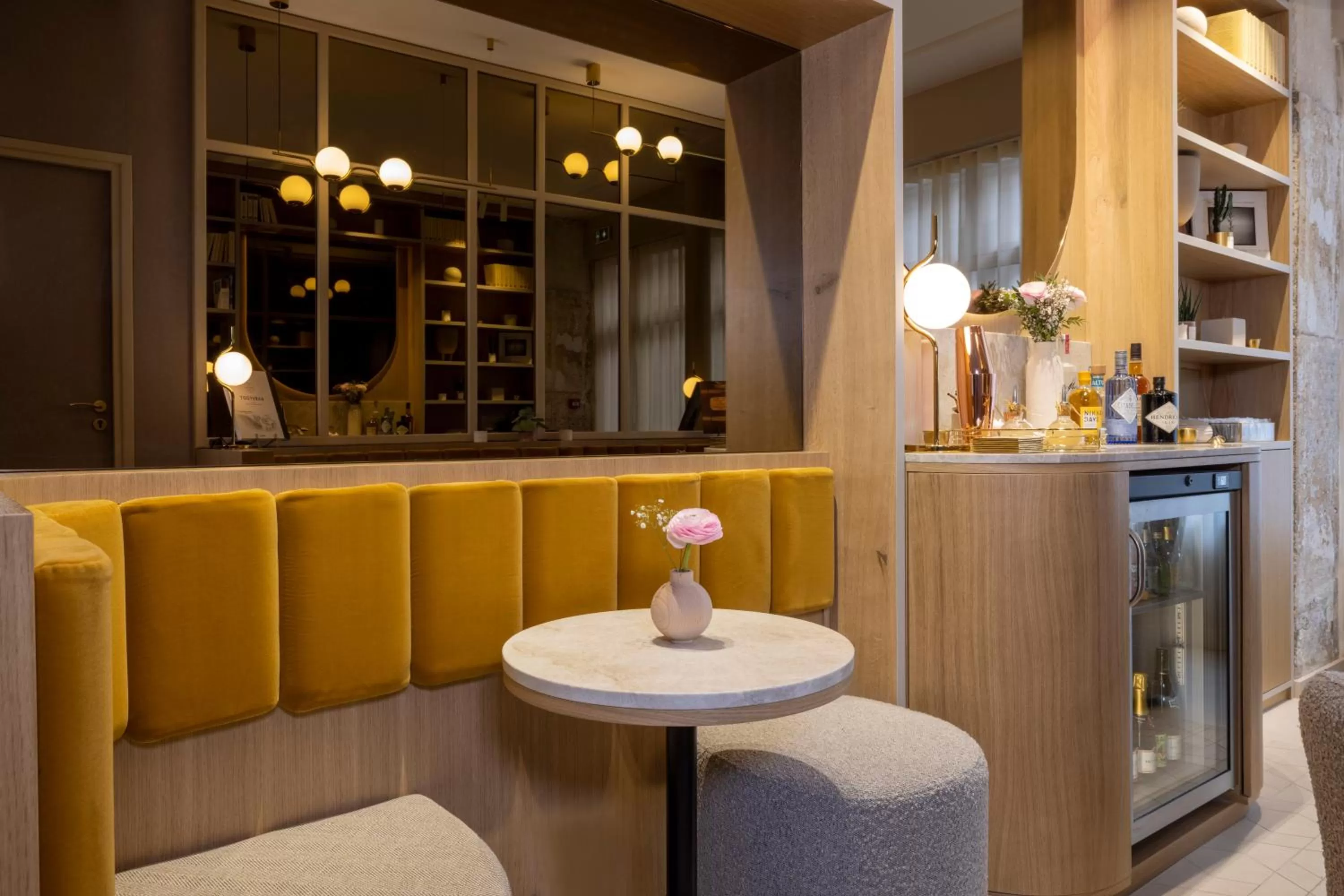 Living room in Hôtel Beige