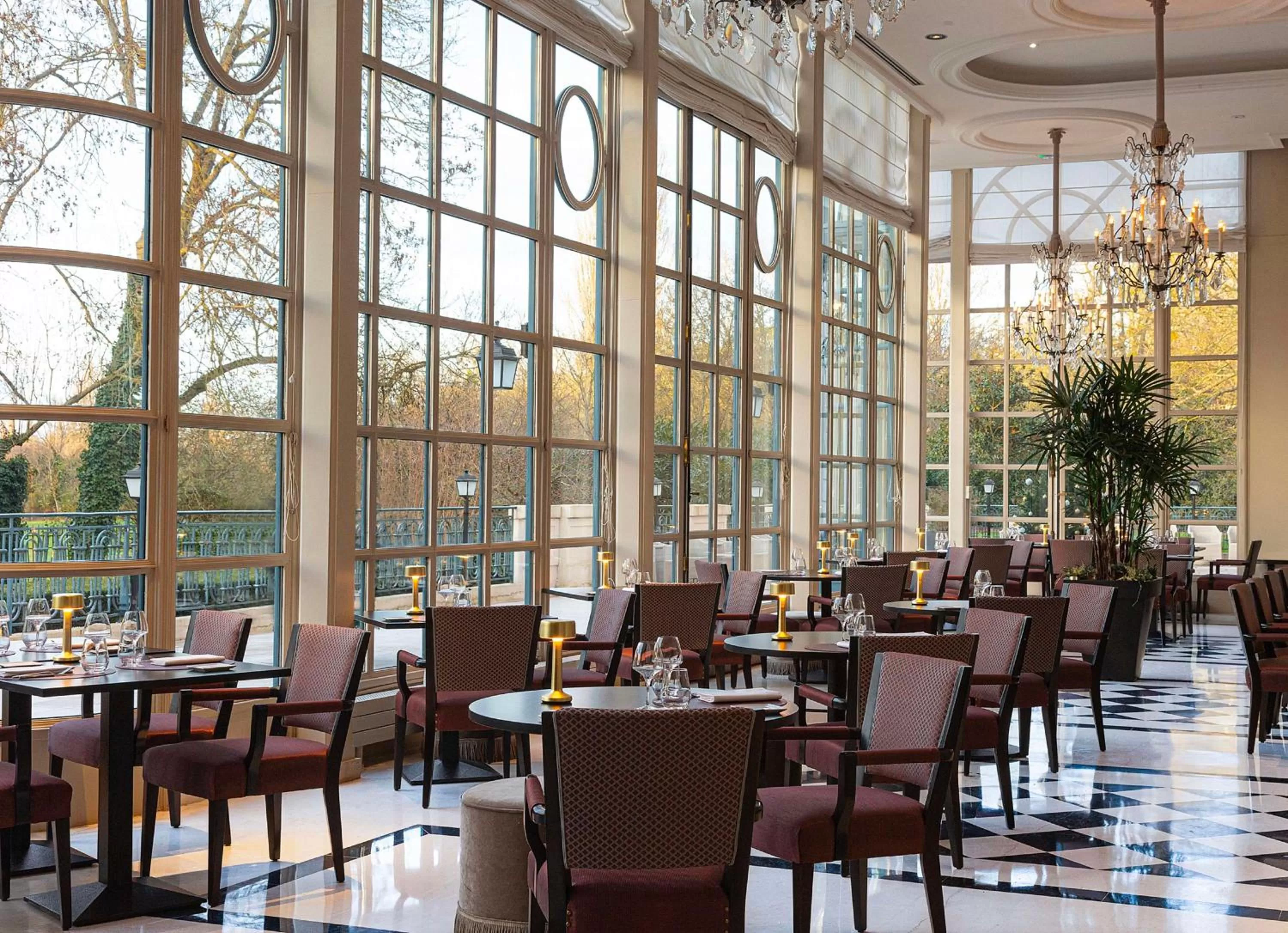 Restaurant/places to eat in Waldorf Astoria Versailles - Trianon Palace