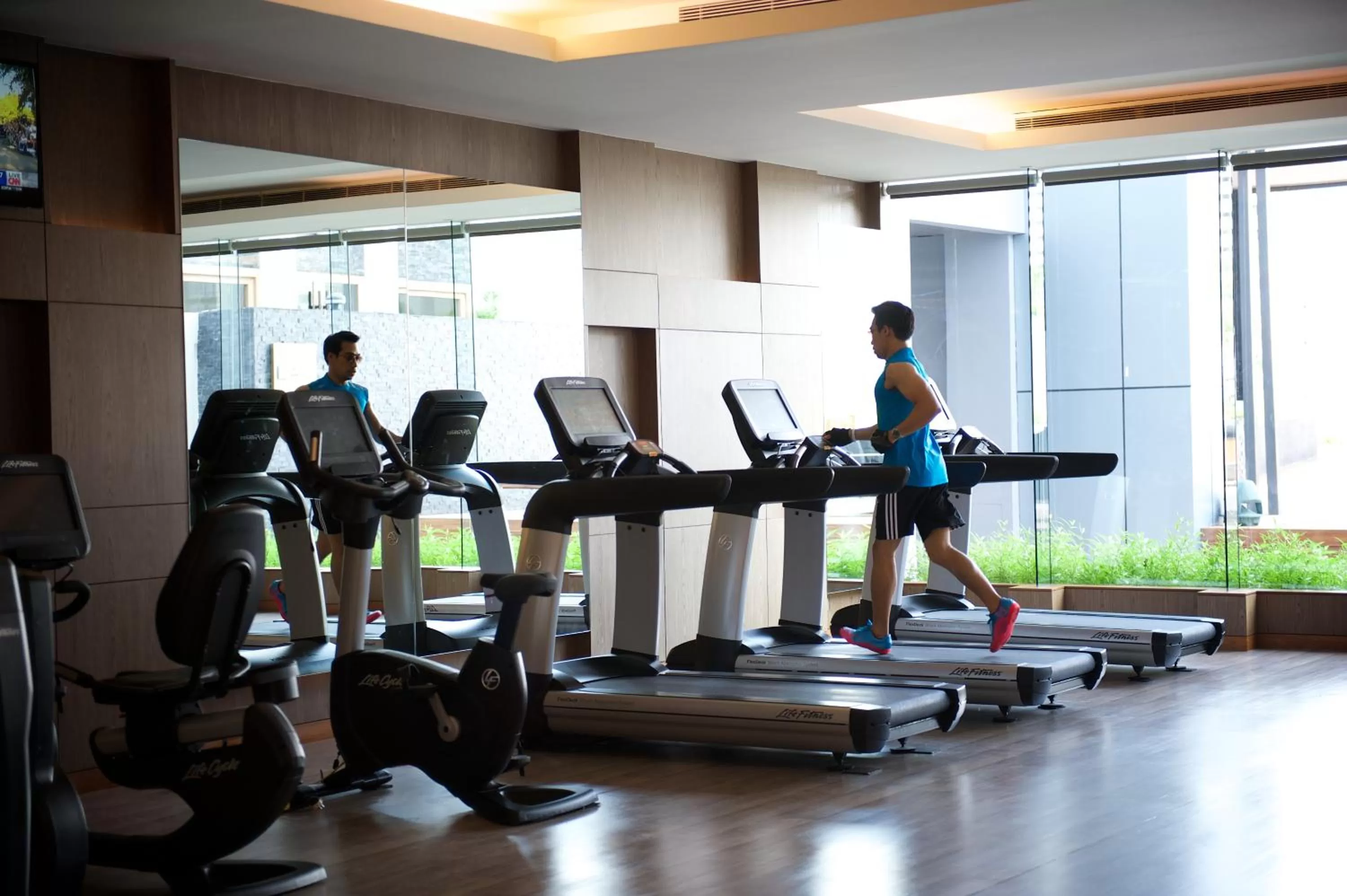 Fitness centre/facilities in Radisson Blu Plaza Bangkok