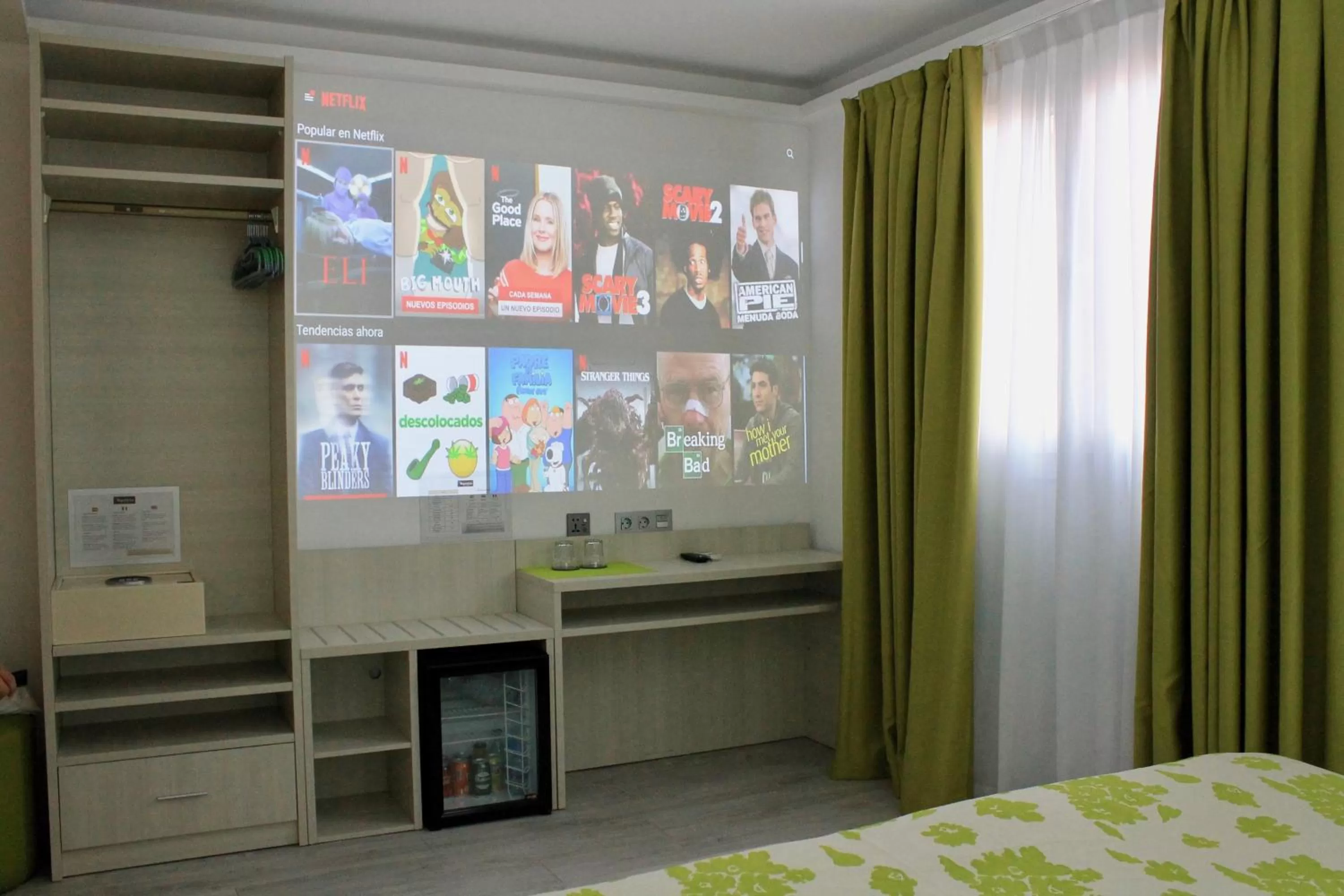 TV and multimedia, Bed in Rambla Alicante
