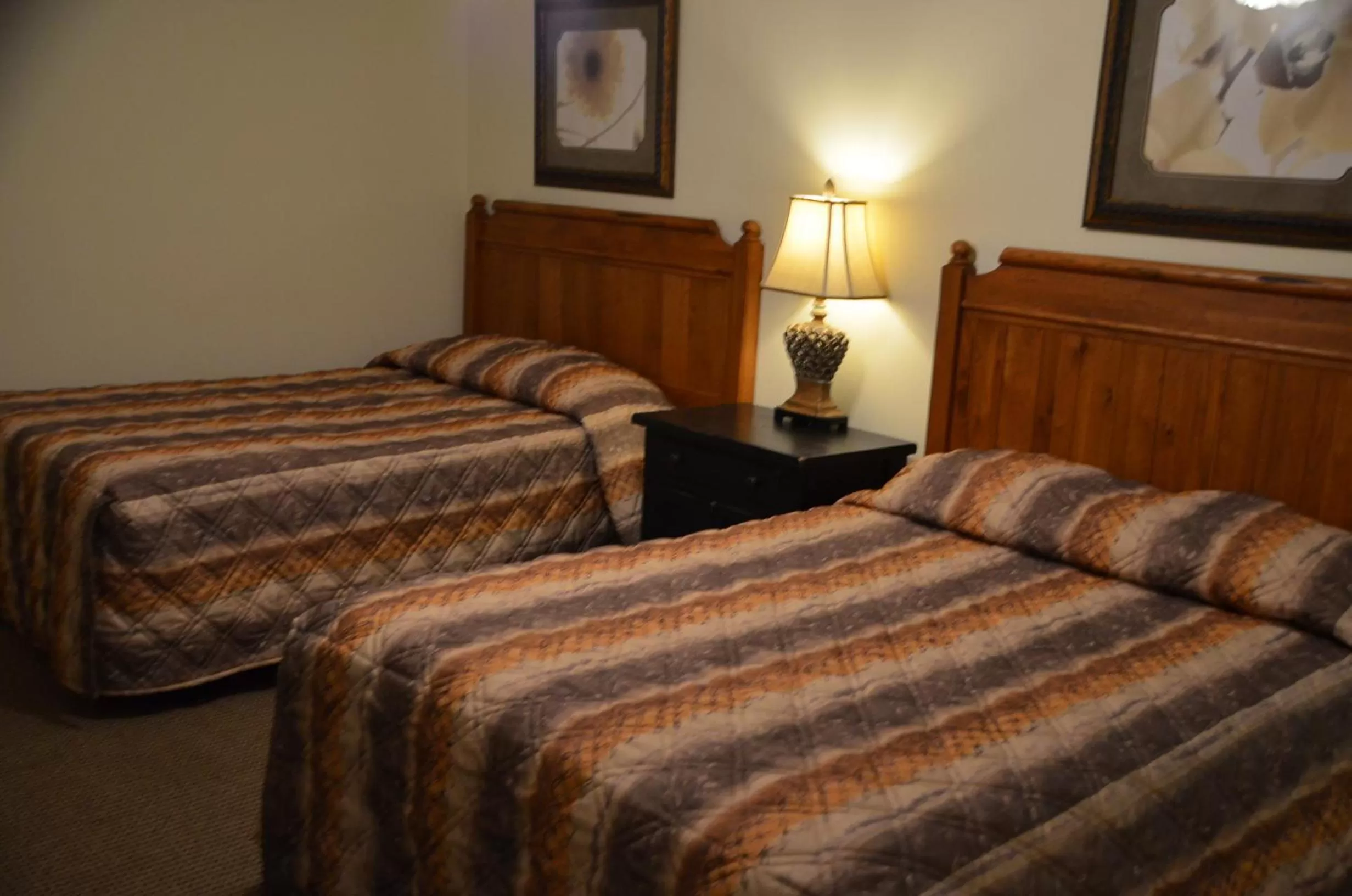 Bed in The Retreat at Center Hill Lake