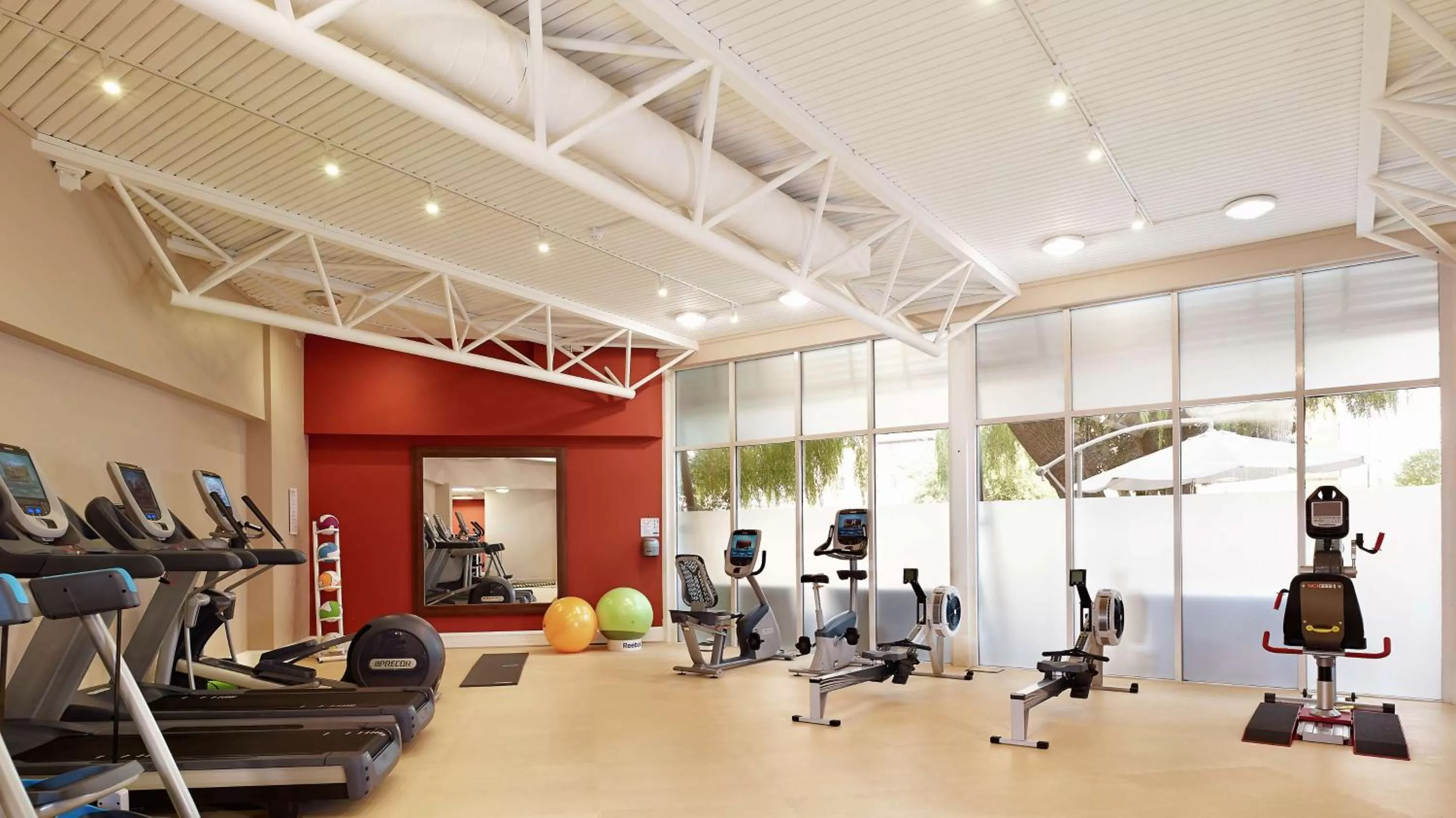 Fitness centre/facilities in DoubleTree by Hilton Bristol City Centre