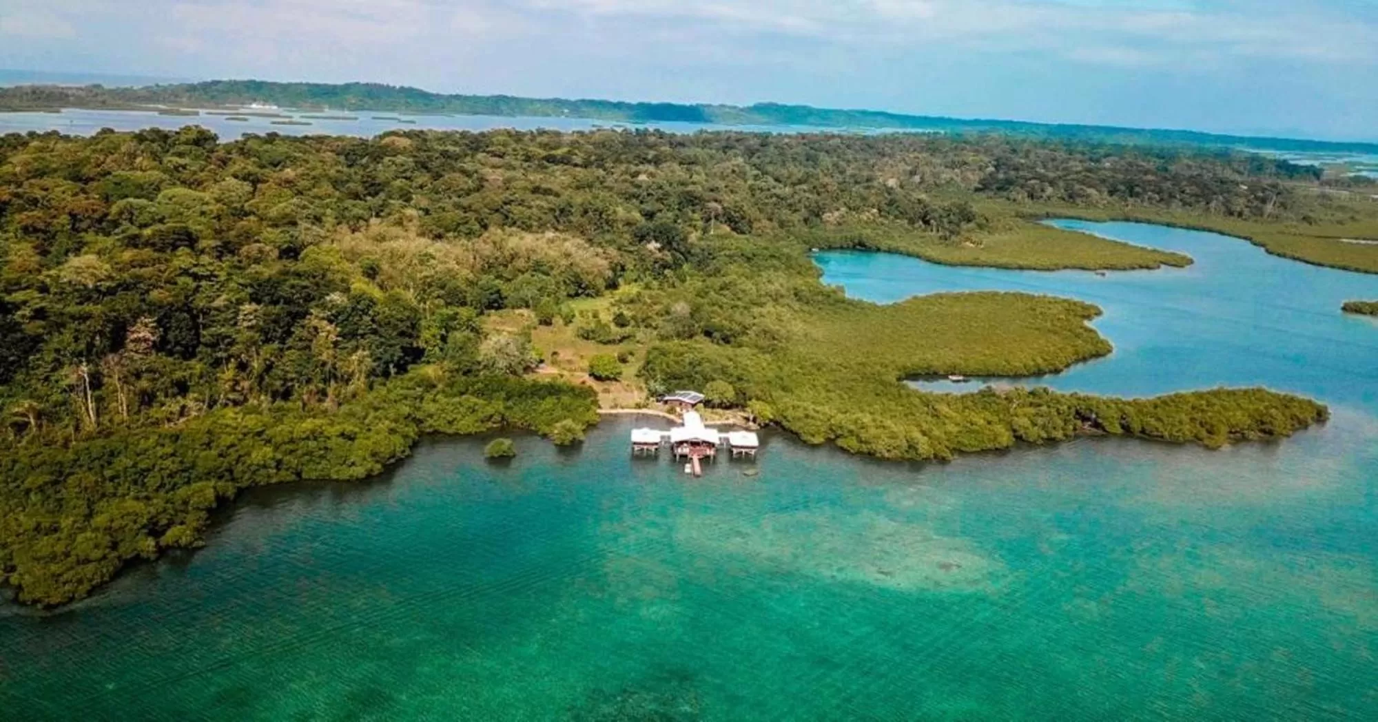 Property building, Bird's-eye View in Aqui hoy cabañas