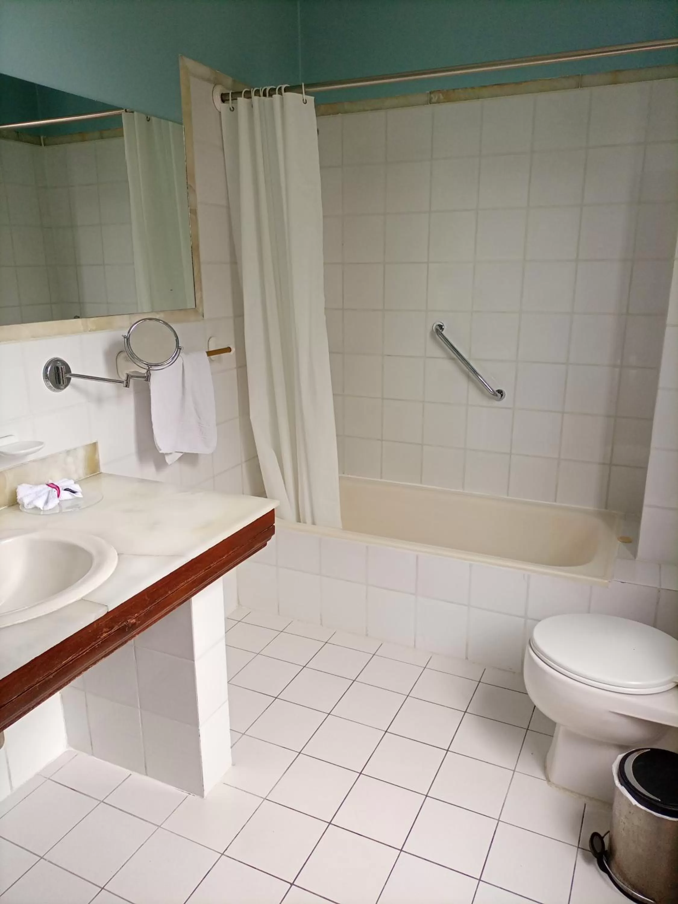 Bathroom in Hotel Victoria