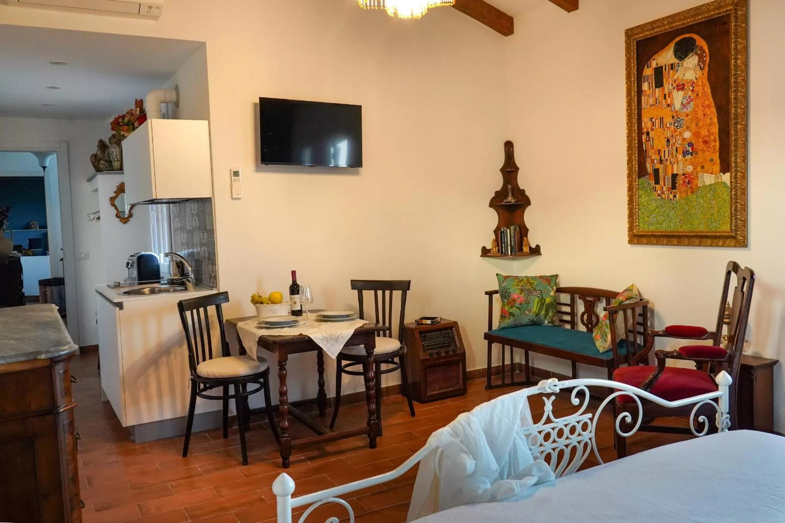 Living room, Restaurant/Places to Eat in Corte Cantoni