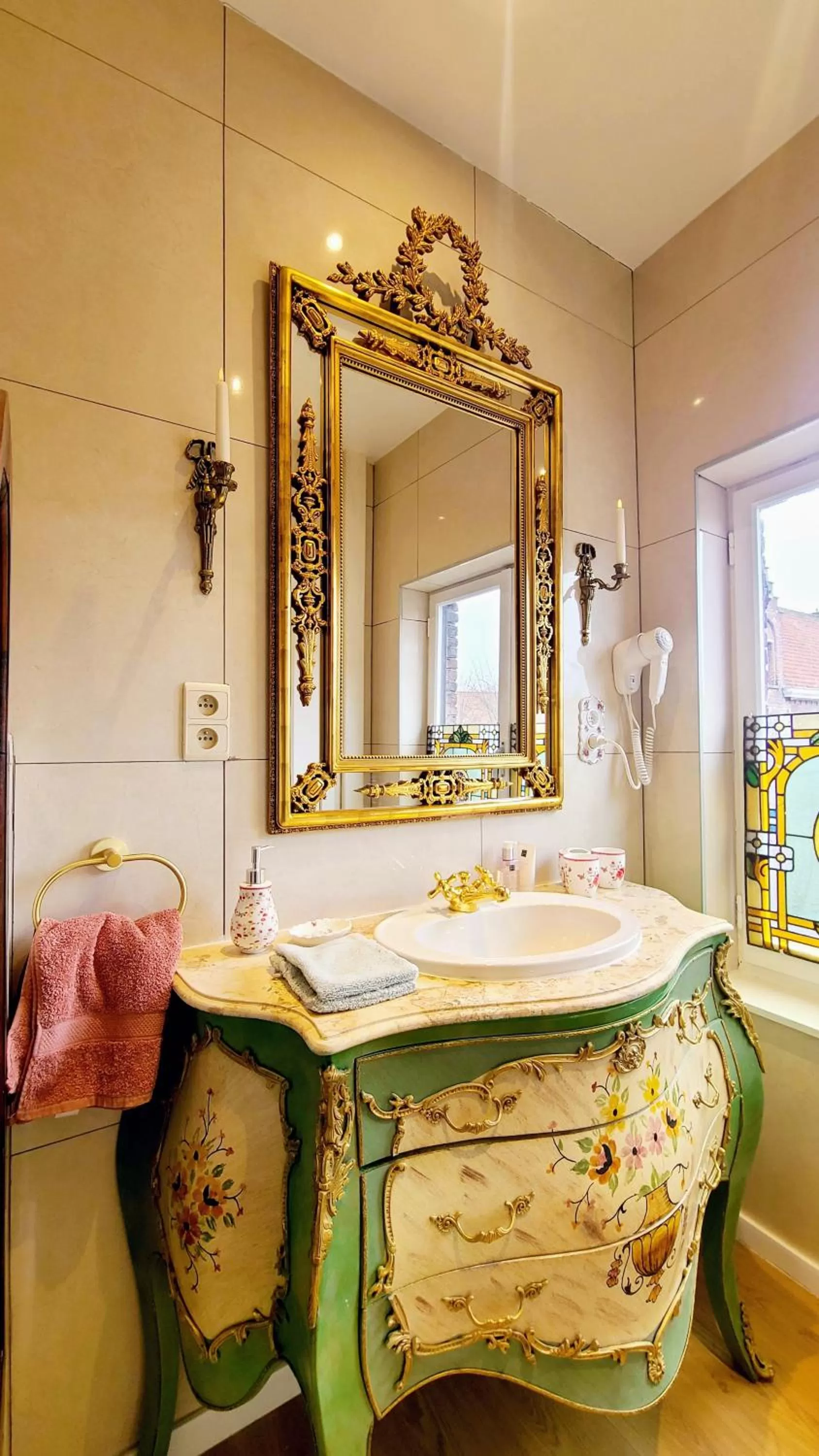 Bathroom in Boutique B&B Poppy's