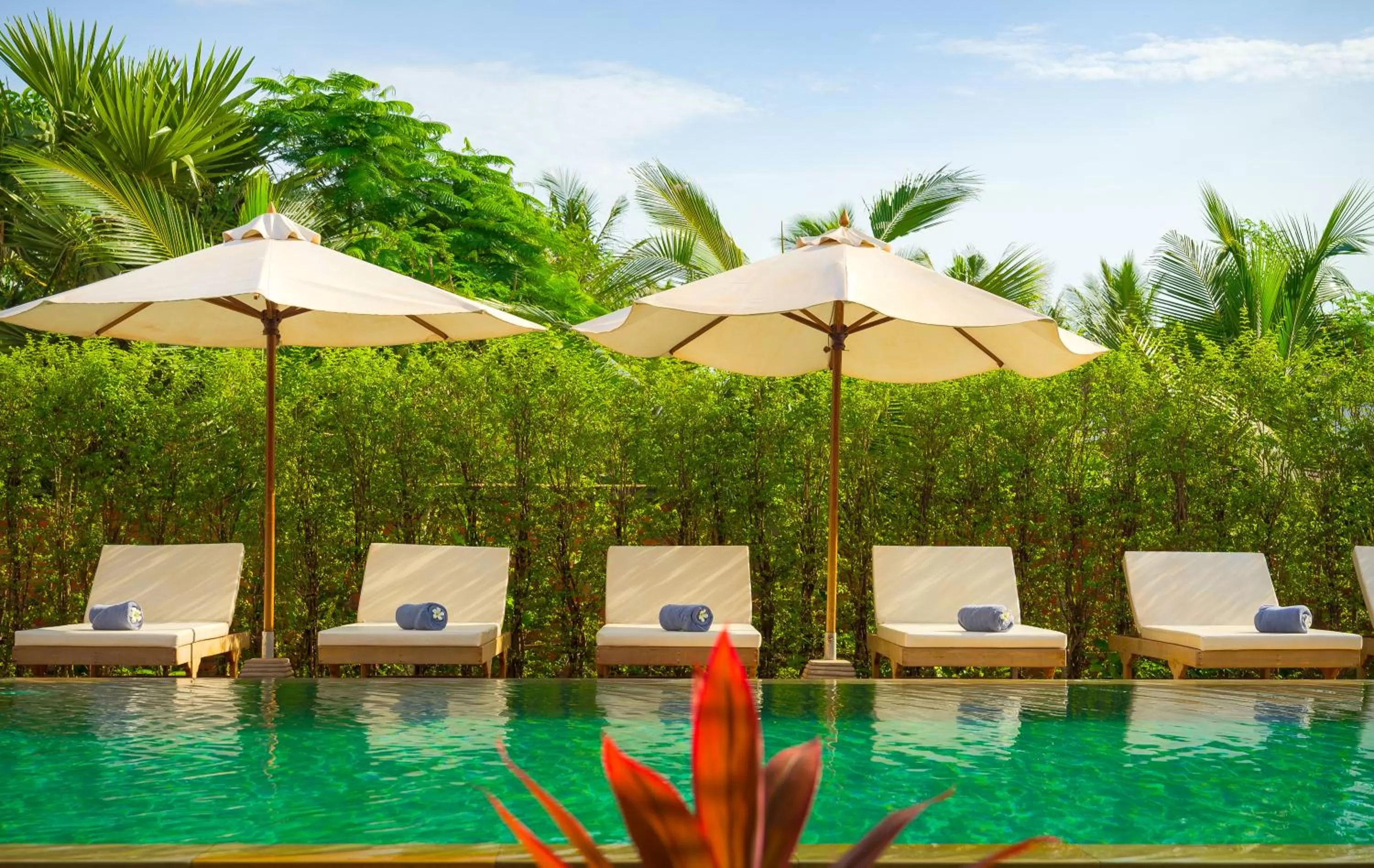 Swimming pool in Khmer House Resort