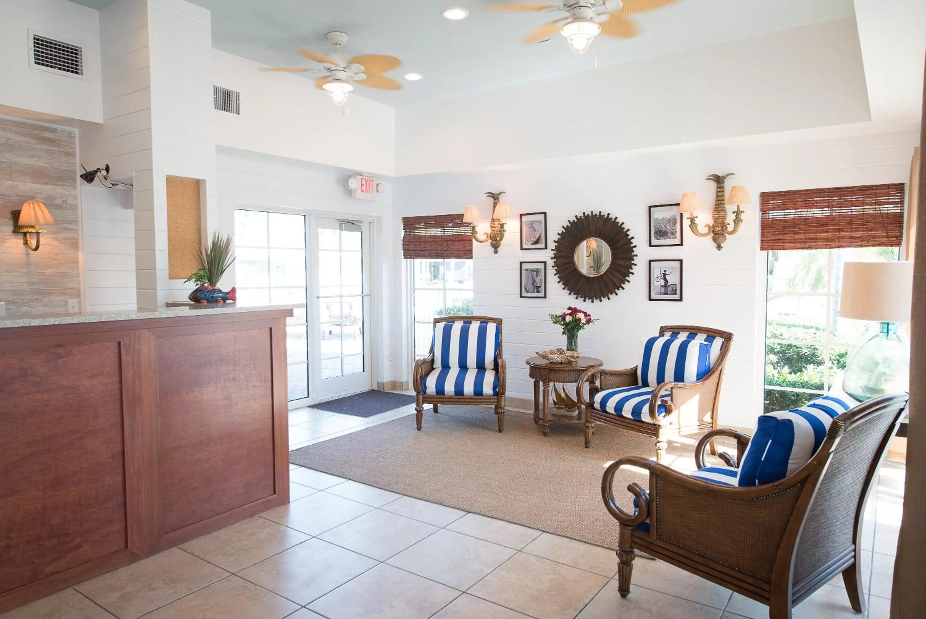 Lobby or reception in Skipjack Resort & Marina