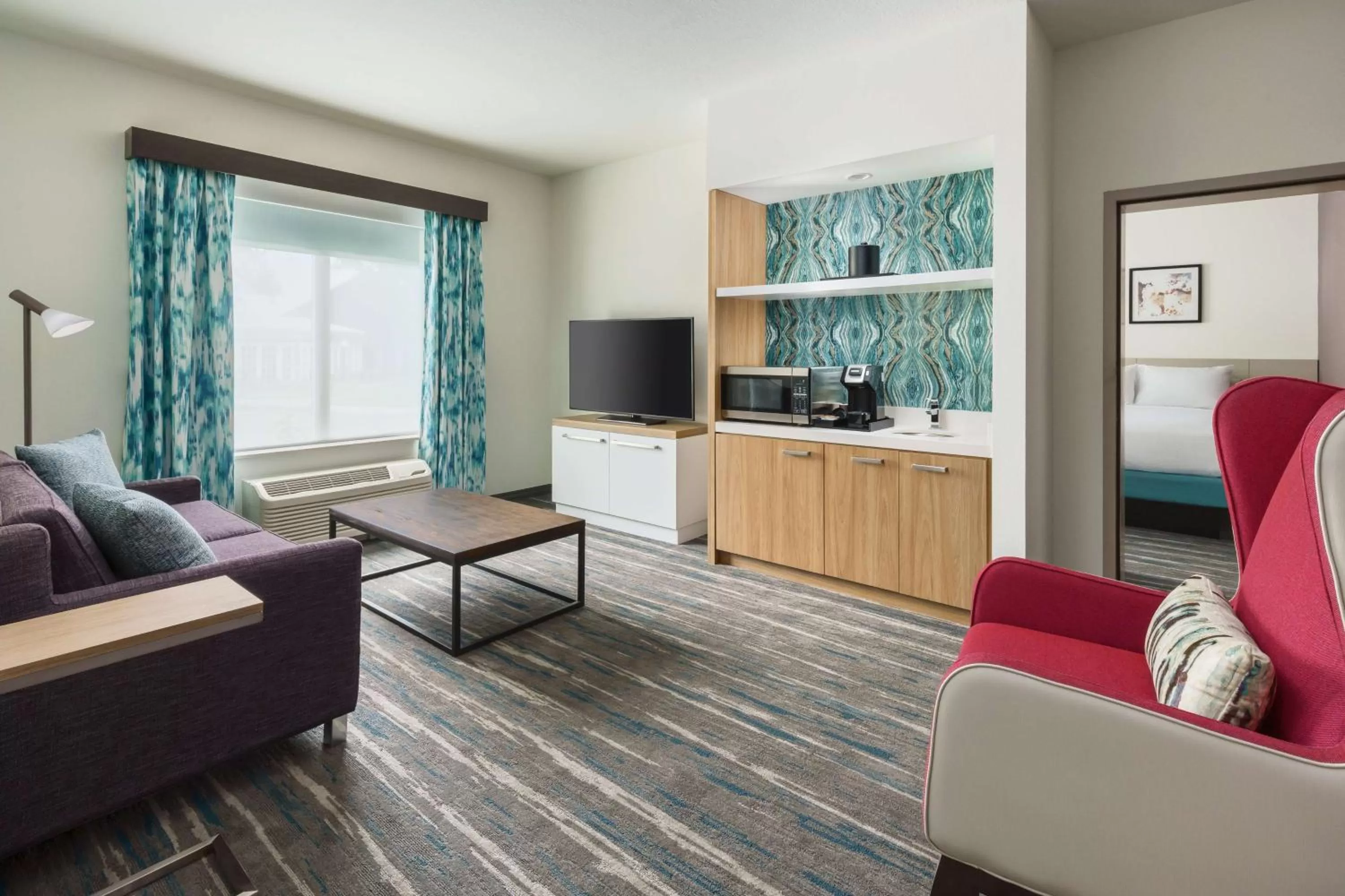 Bedroom in Hilton Garden Inn Apopka City Center, Fl