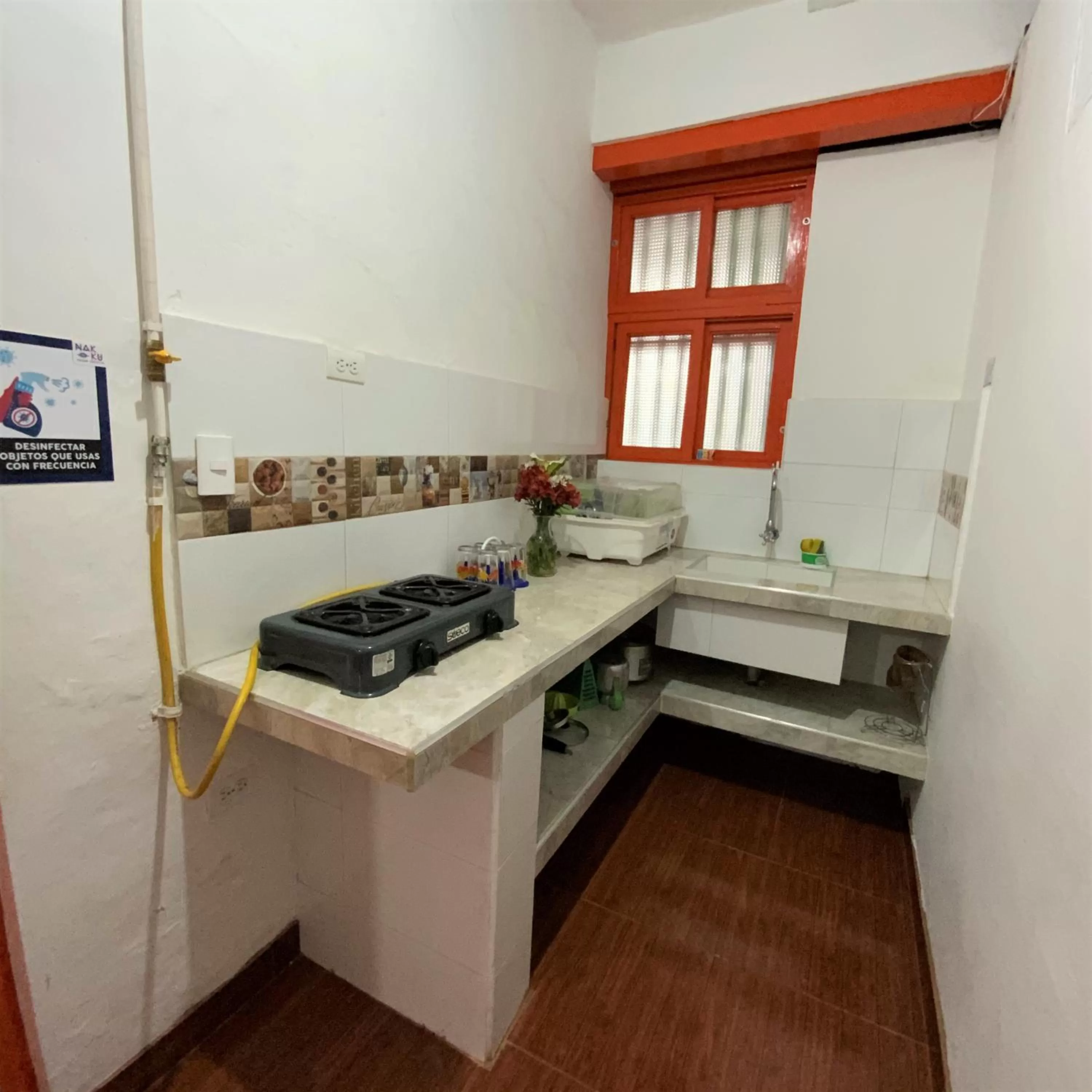 Kitchen/Kitchenette in Posada Turistica Nakku