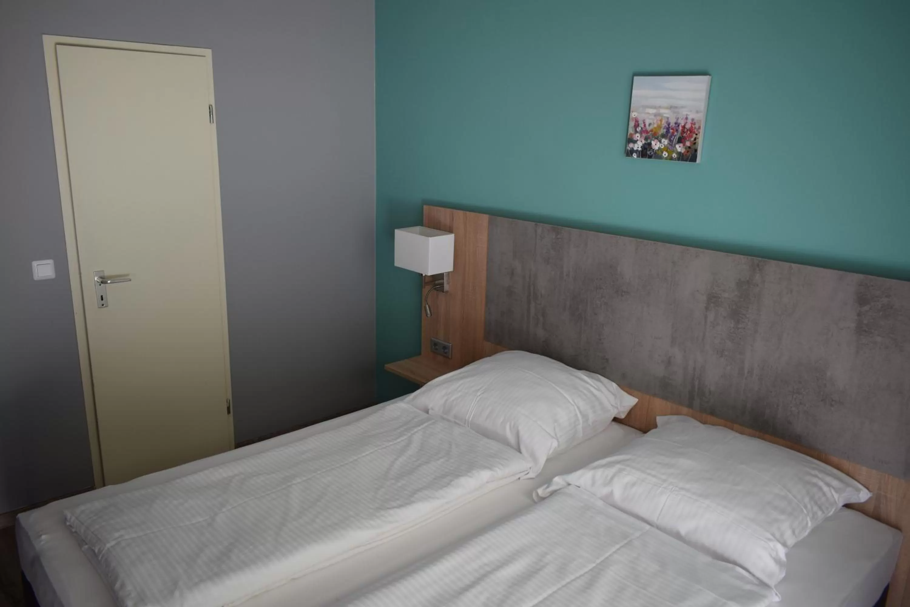 Photo of the whole room, Bed in Hotel Blüchertal