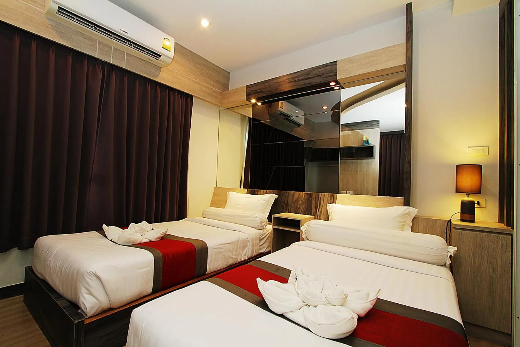 Bed in The Contrast i Hotel