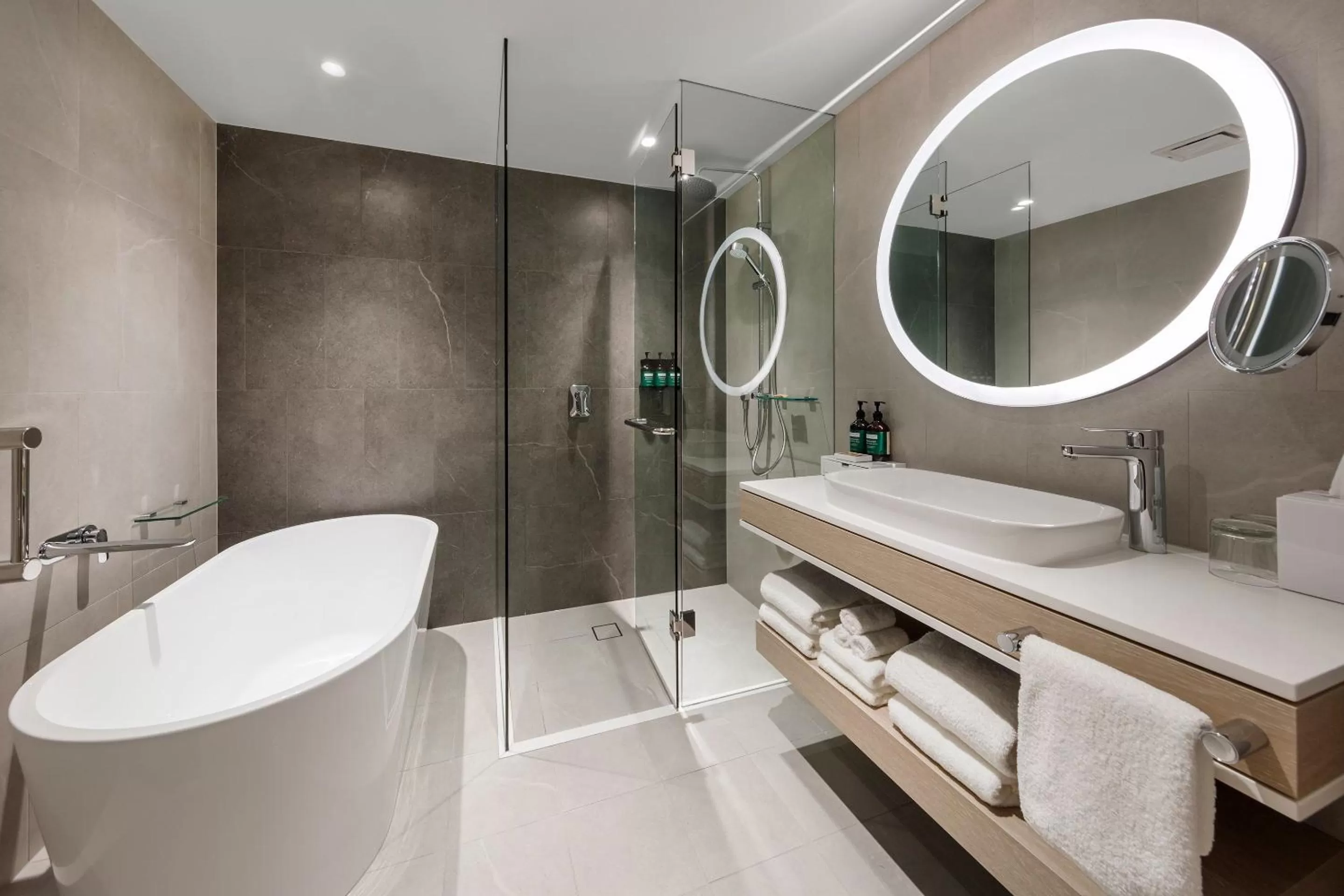 Bathroom in Crowne Plaza Hawkesbury Valley by IHG