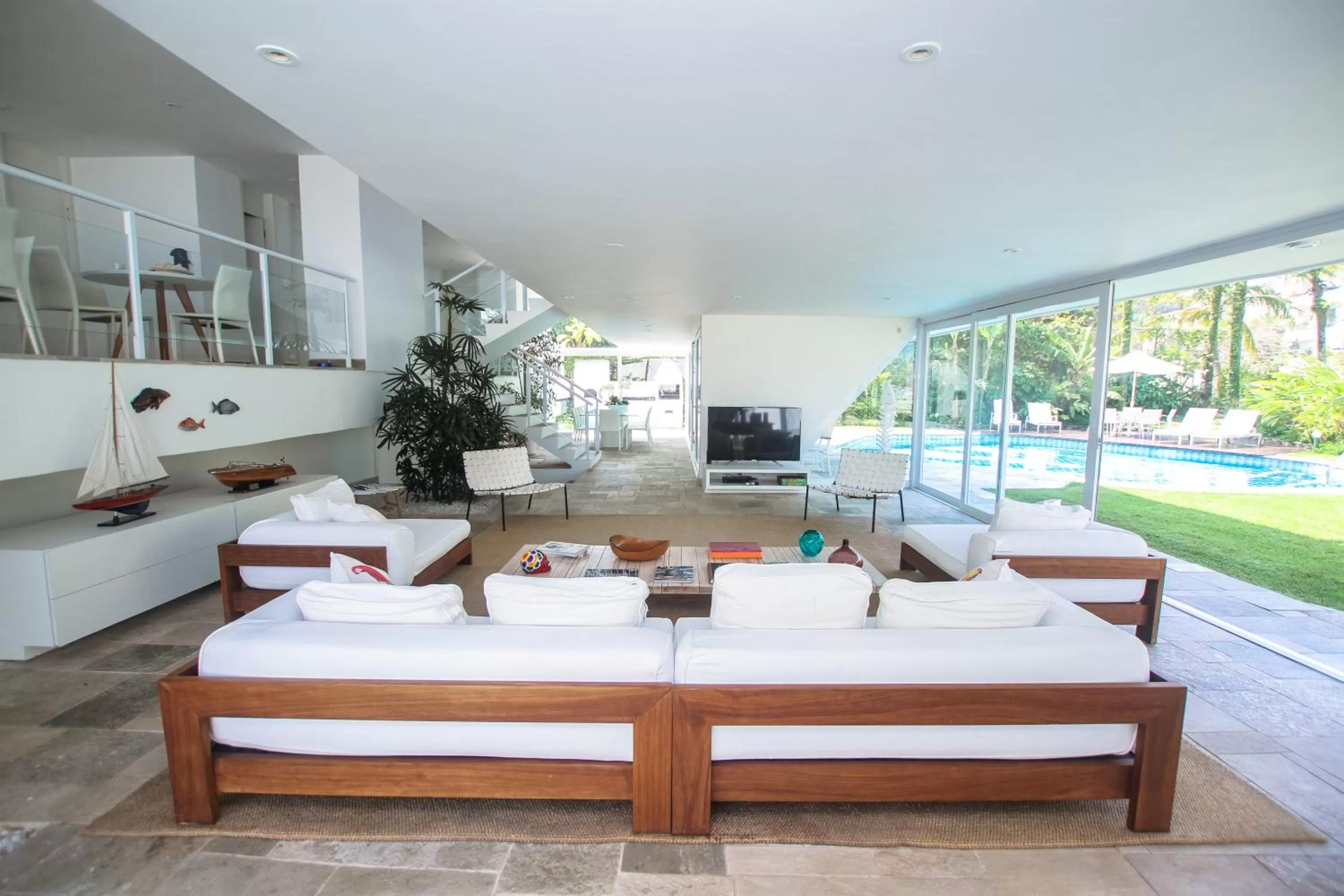 Seating area in Guest House Guarujá
