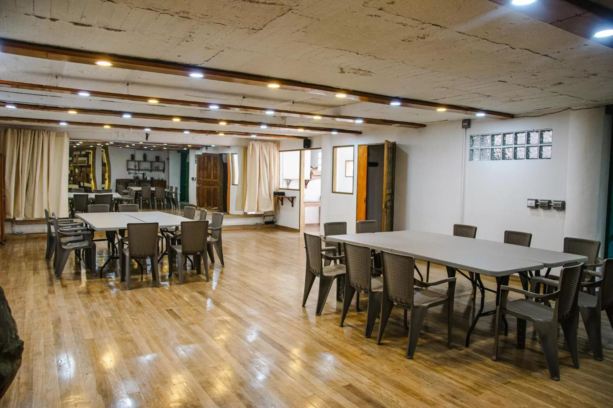 Meeting/conference room, Restaurant/Places to Eat in El Despertar Hotel