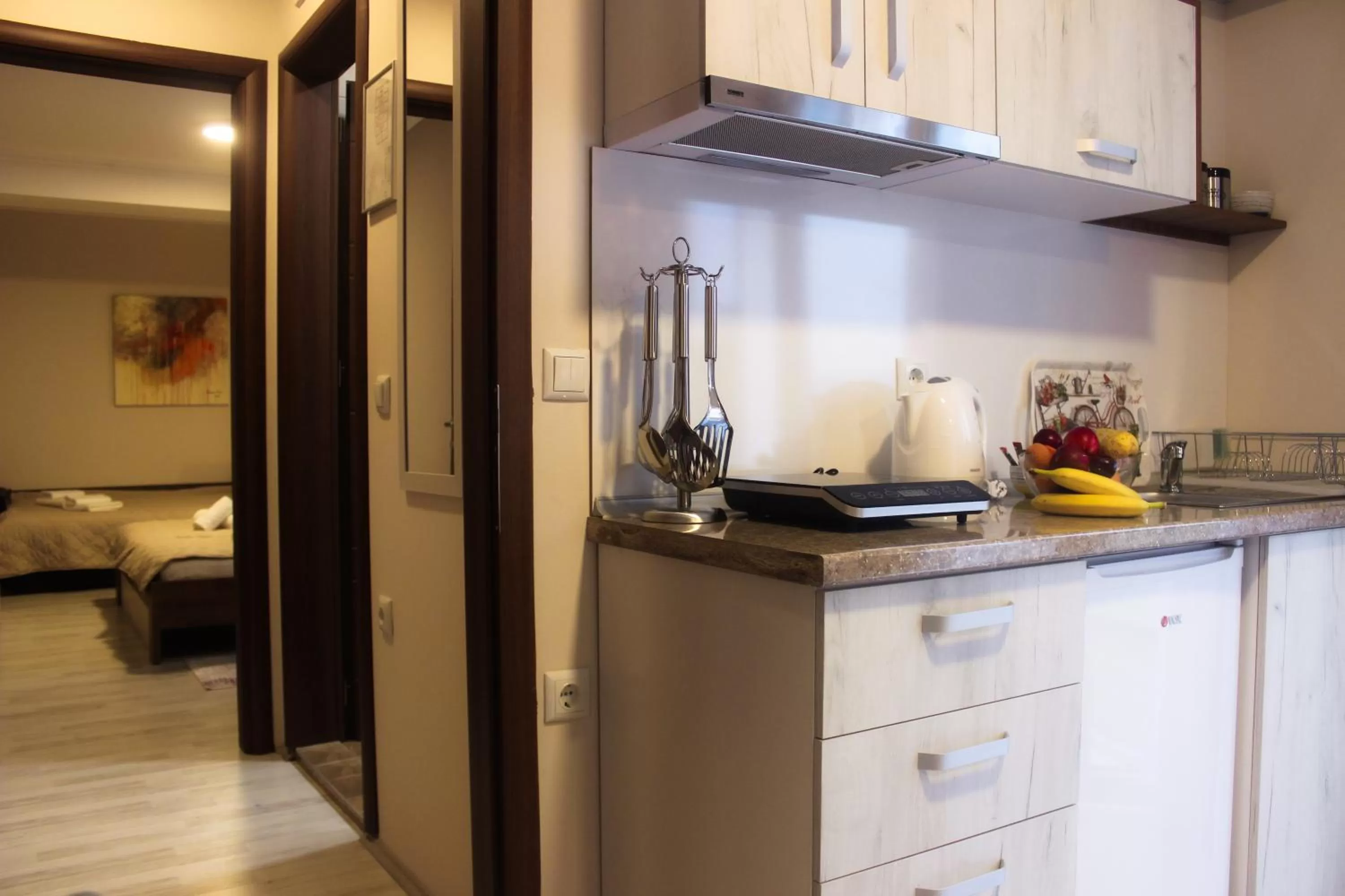 Kitchen/Kitchenette in Boulevard Apartments