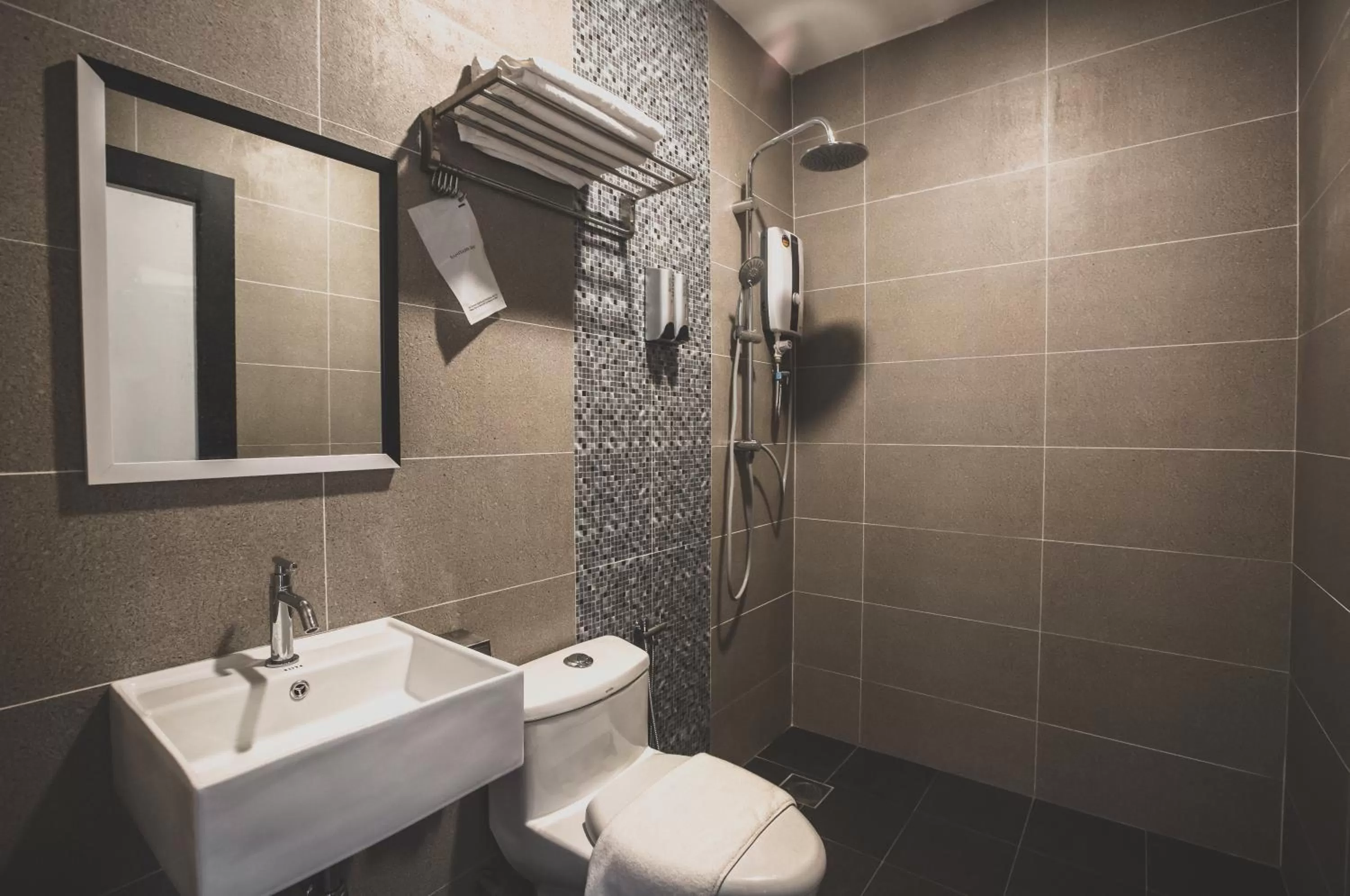 Bathroom in V3 Hotel & Residence Seri Alam