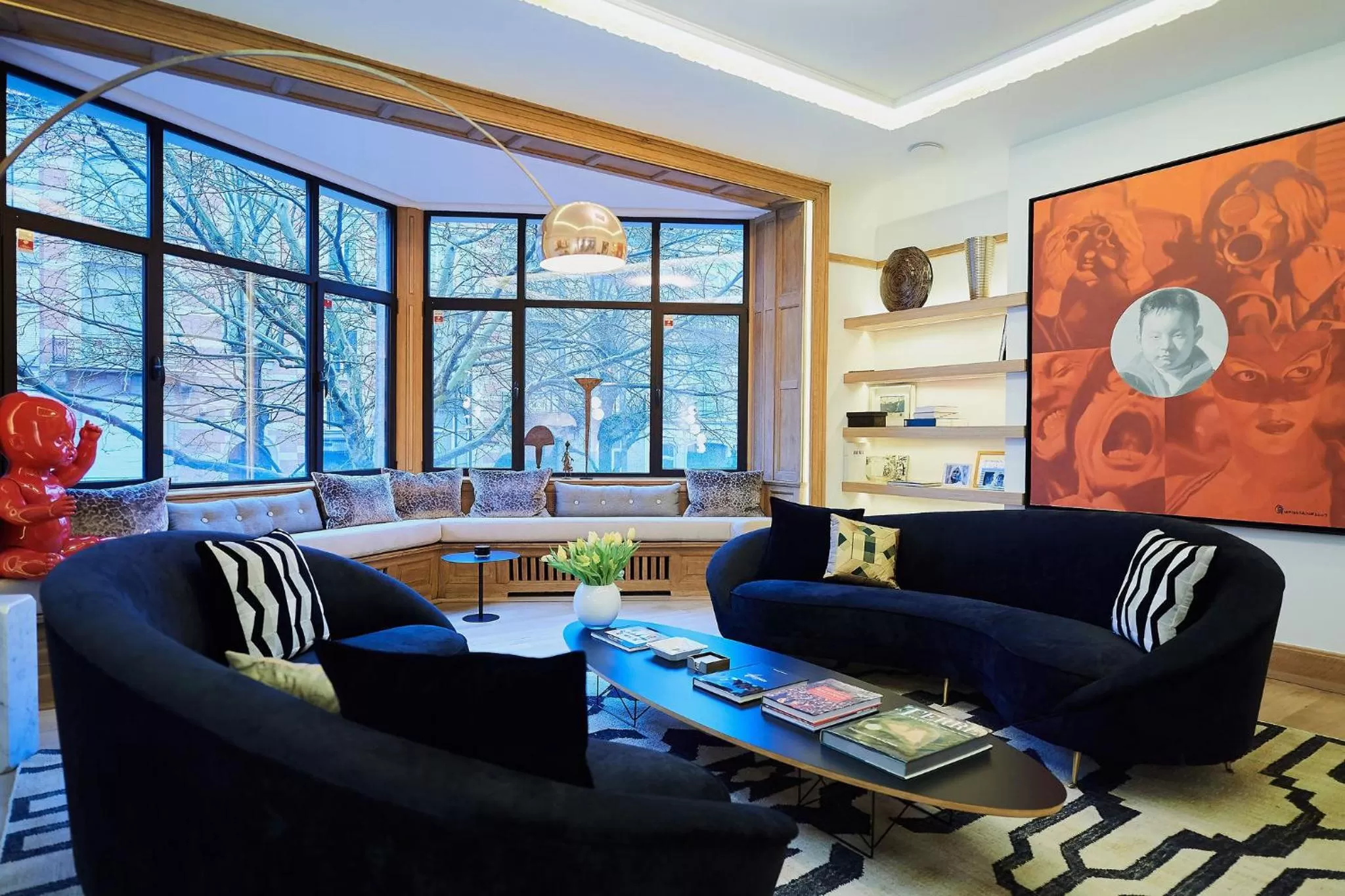 Seating Area in B&B Suites 124