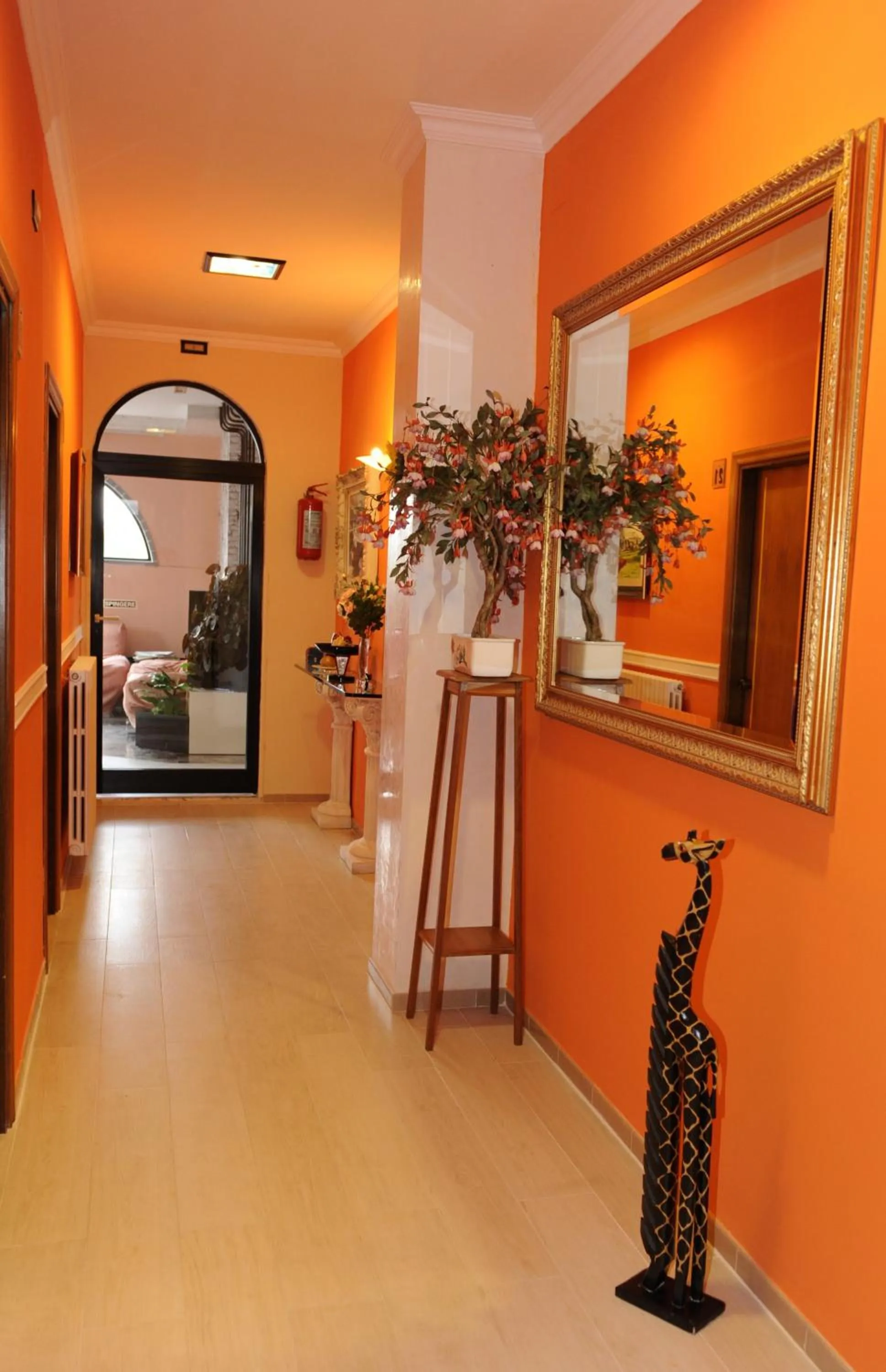 Decorative detail in Hotel Tropical