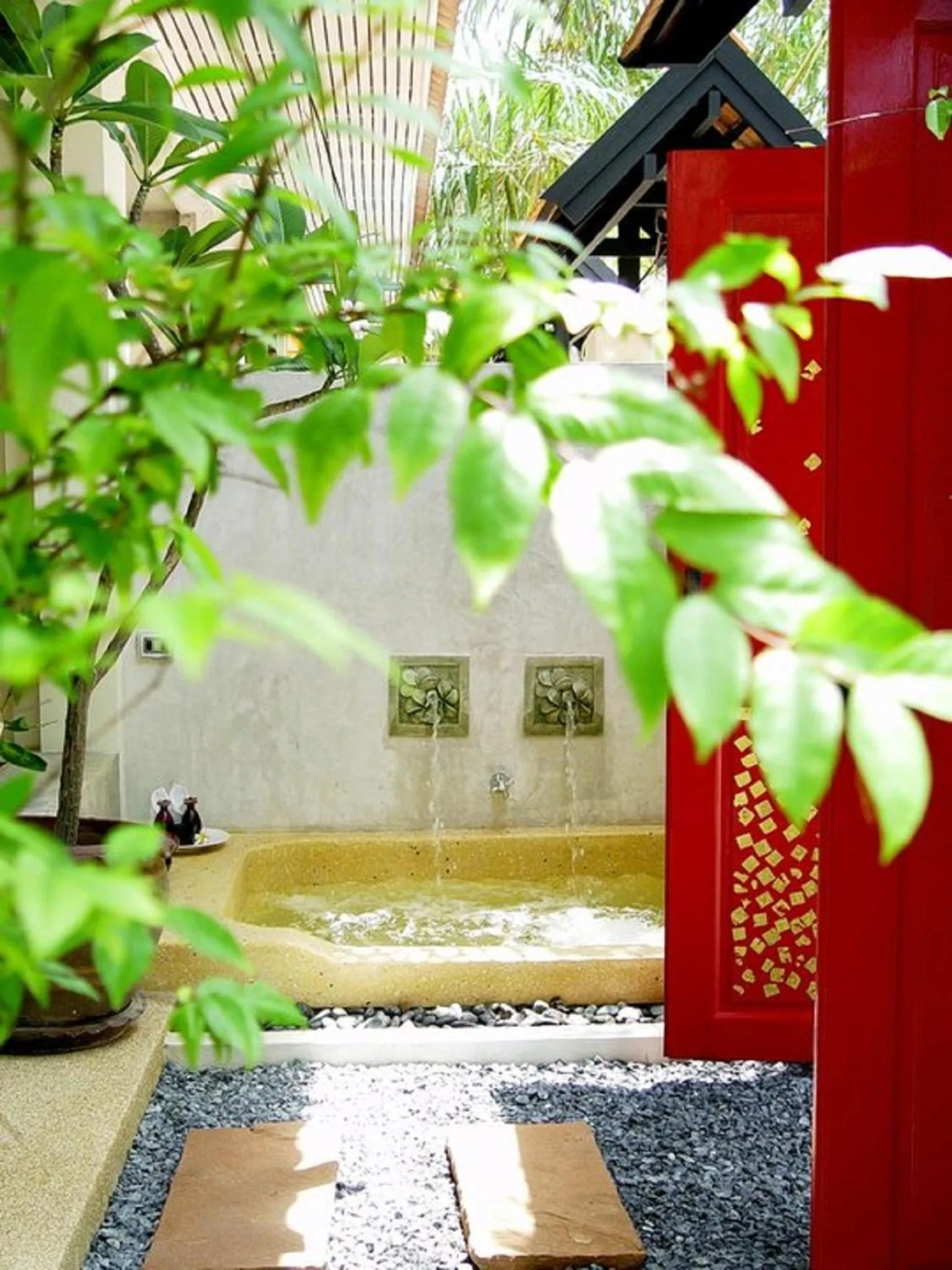 Spa and wellness centre/facilities in The Old Phuket - Karon Beach Resort