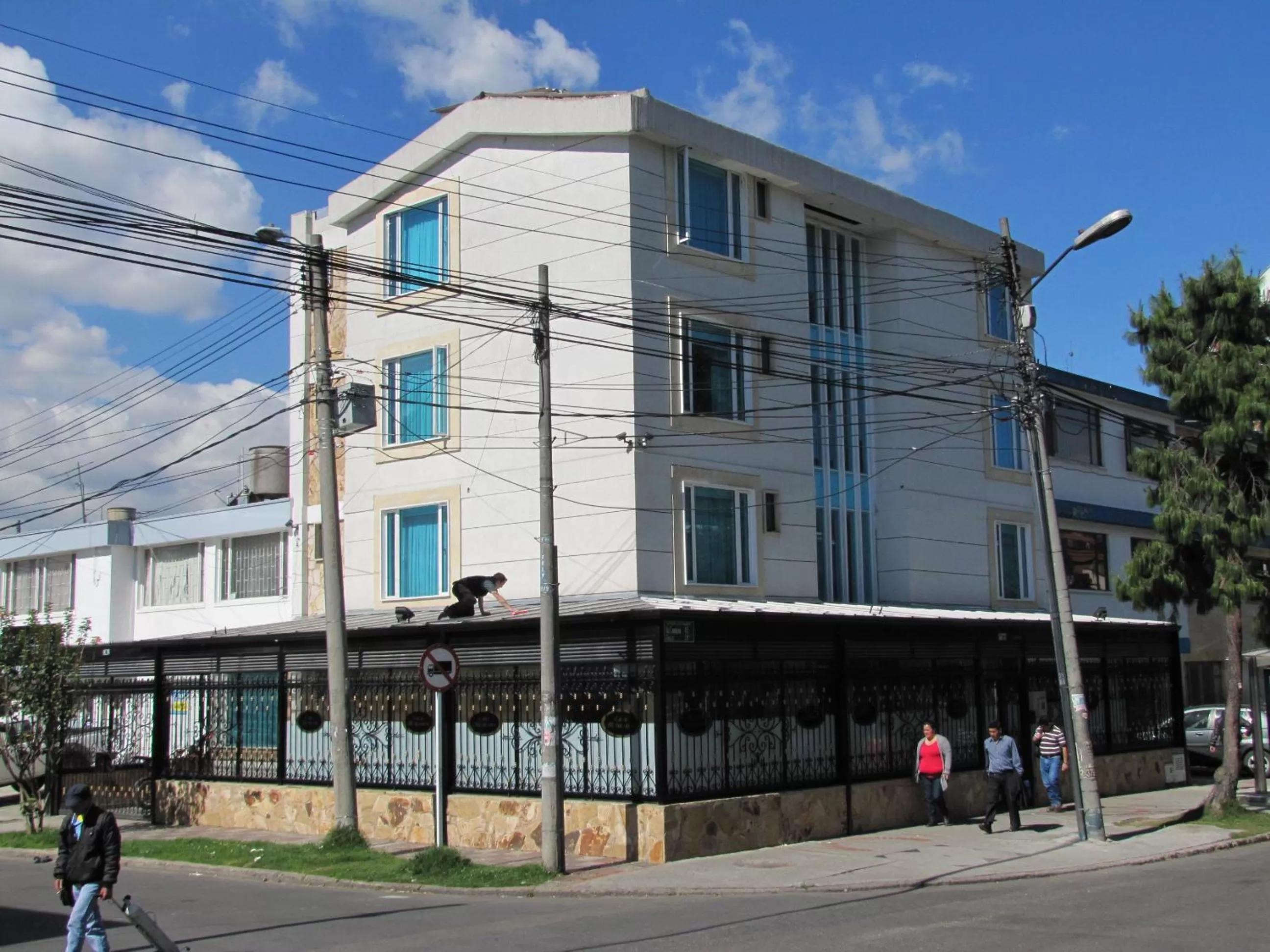 Property Building in Hotel Casa Mahanaim Colferias, Bogotá
