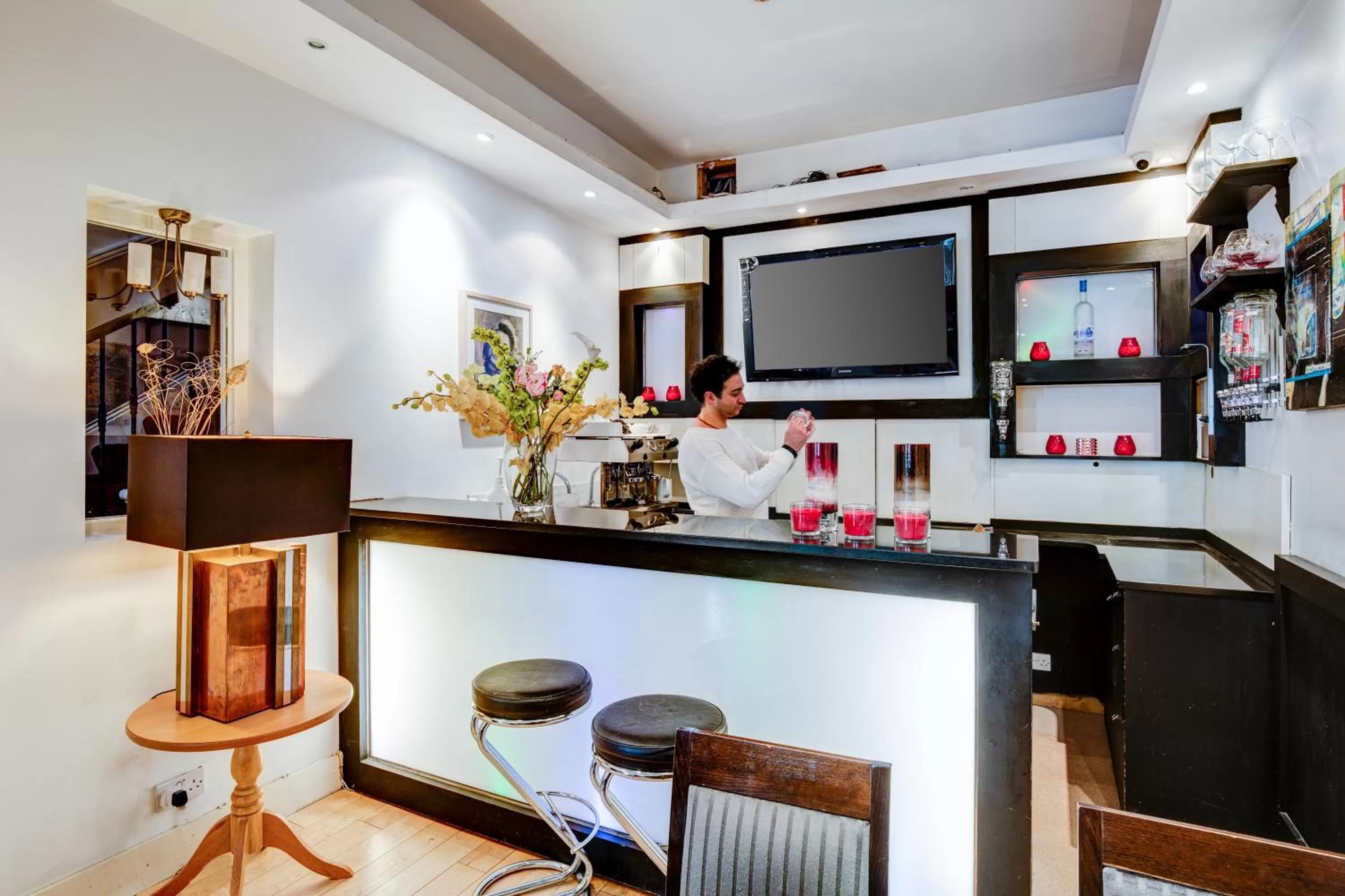 Admiral Hotel at Park Avenue