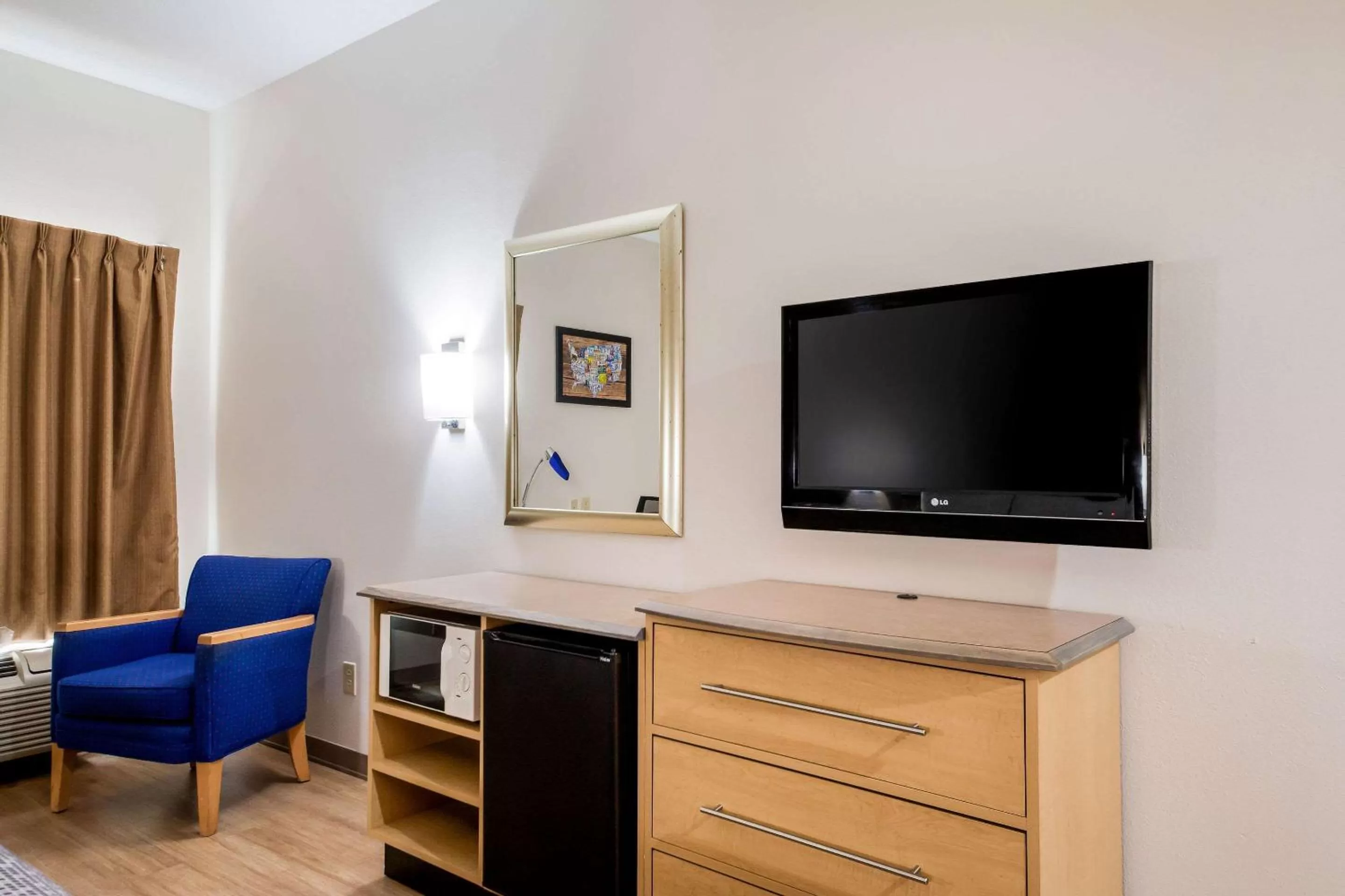 Photo of the whole room in Econo Lodge Laredo - Nuevo Laredo