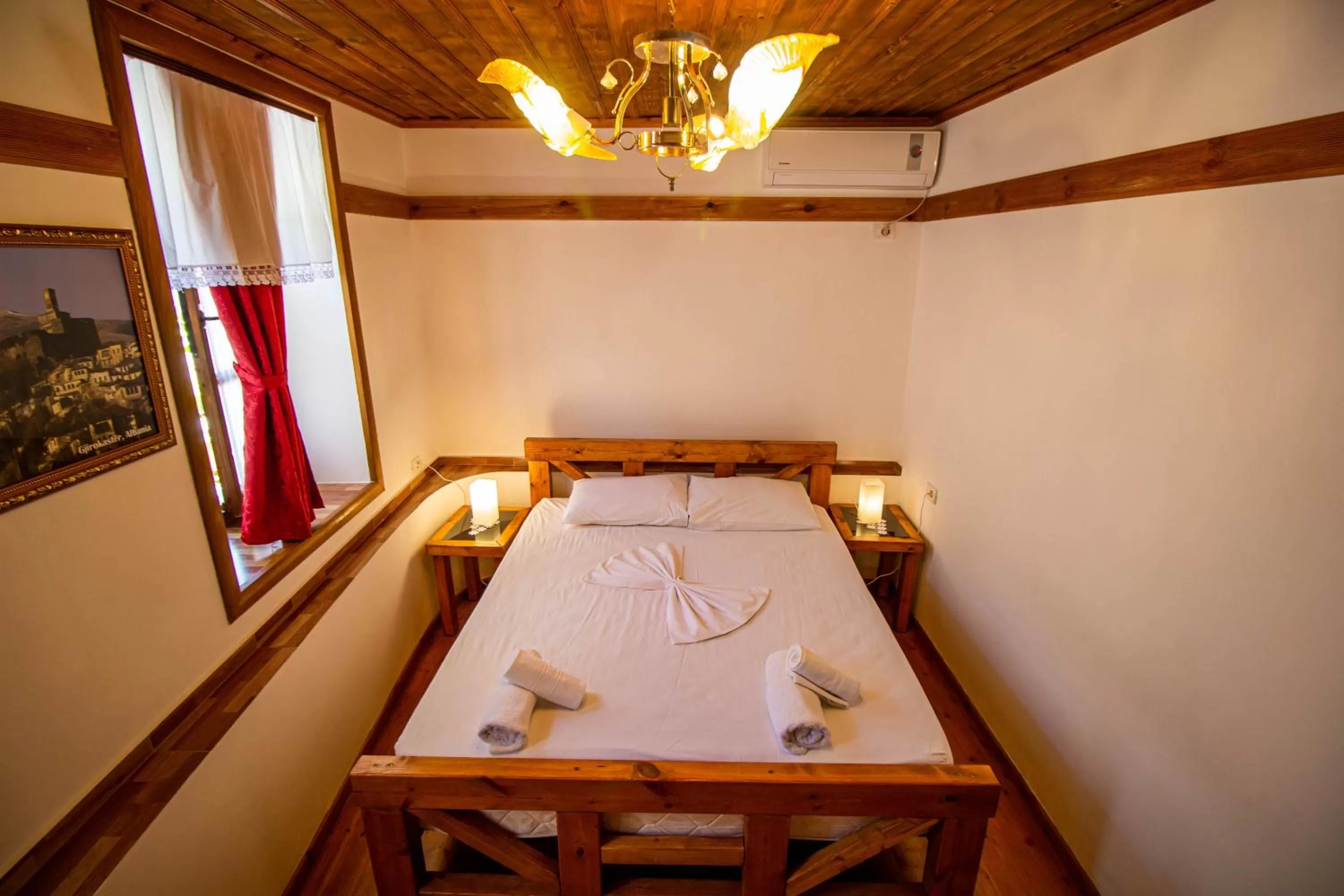 Bed in Hotel Bebej Tradicional