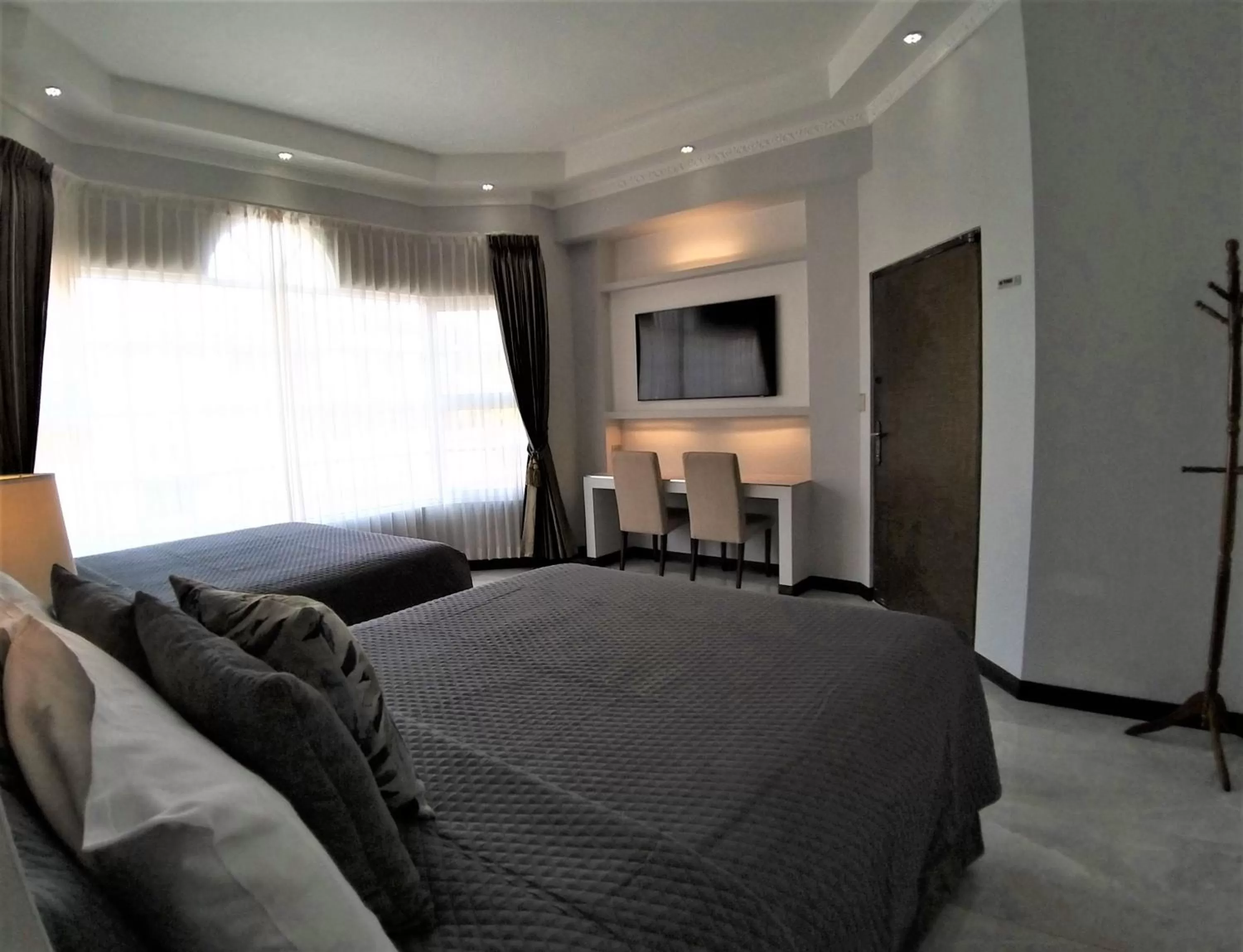 Photo of the whole room, Bed in Alameda Cariari Boutique Hotel