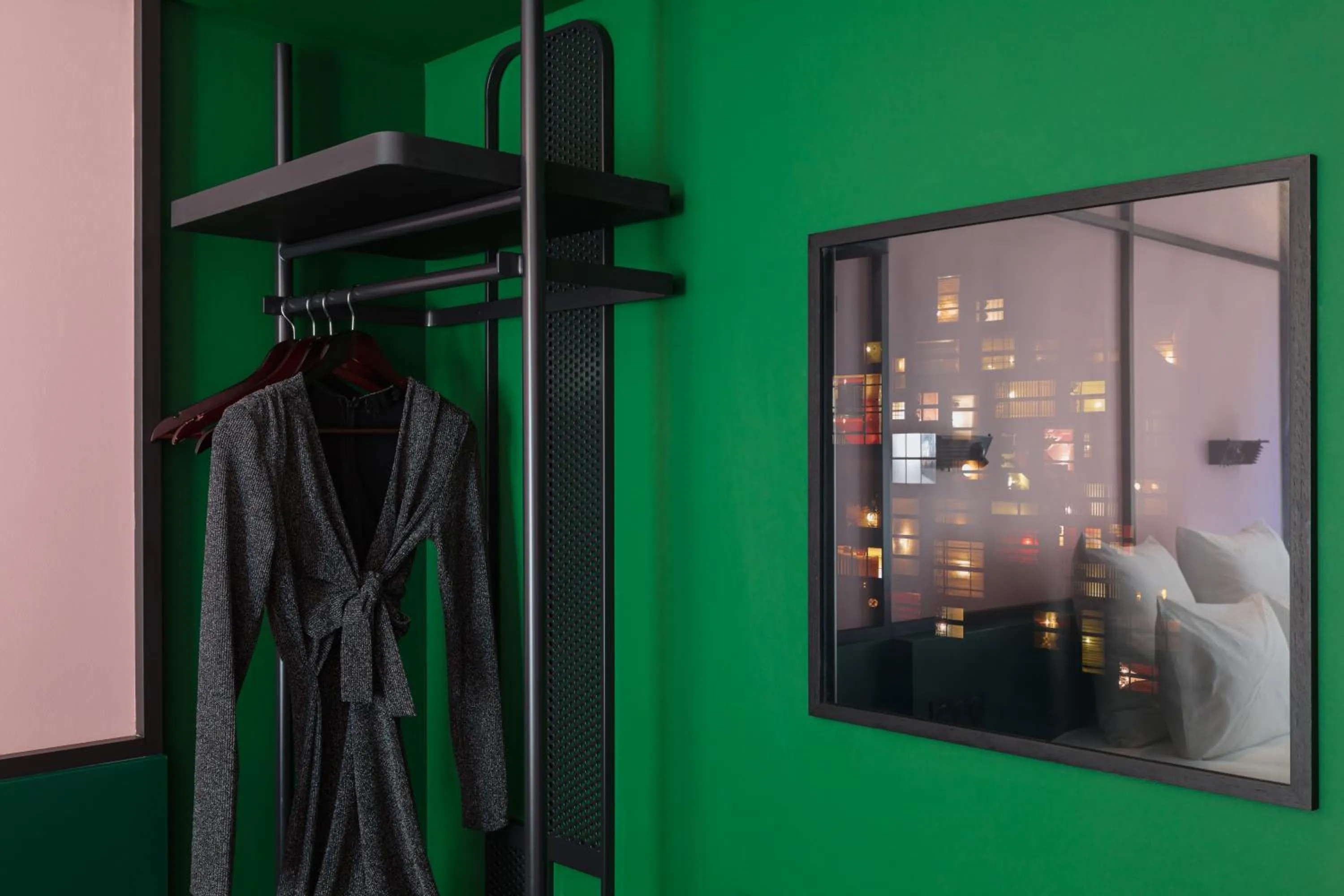 Bedroom in TRIBE Lyon Croix Rousse