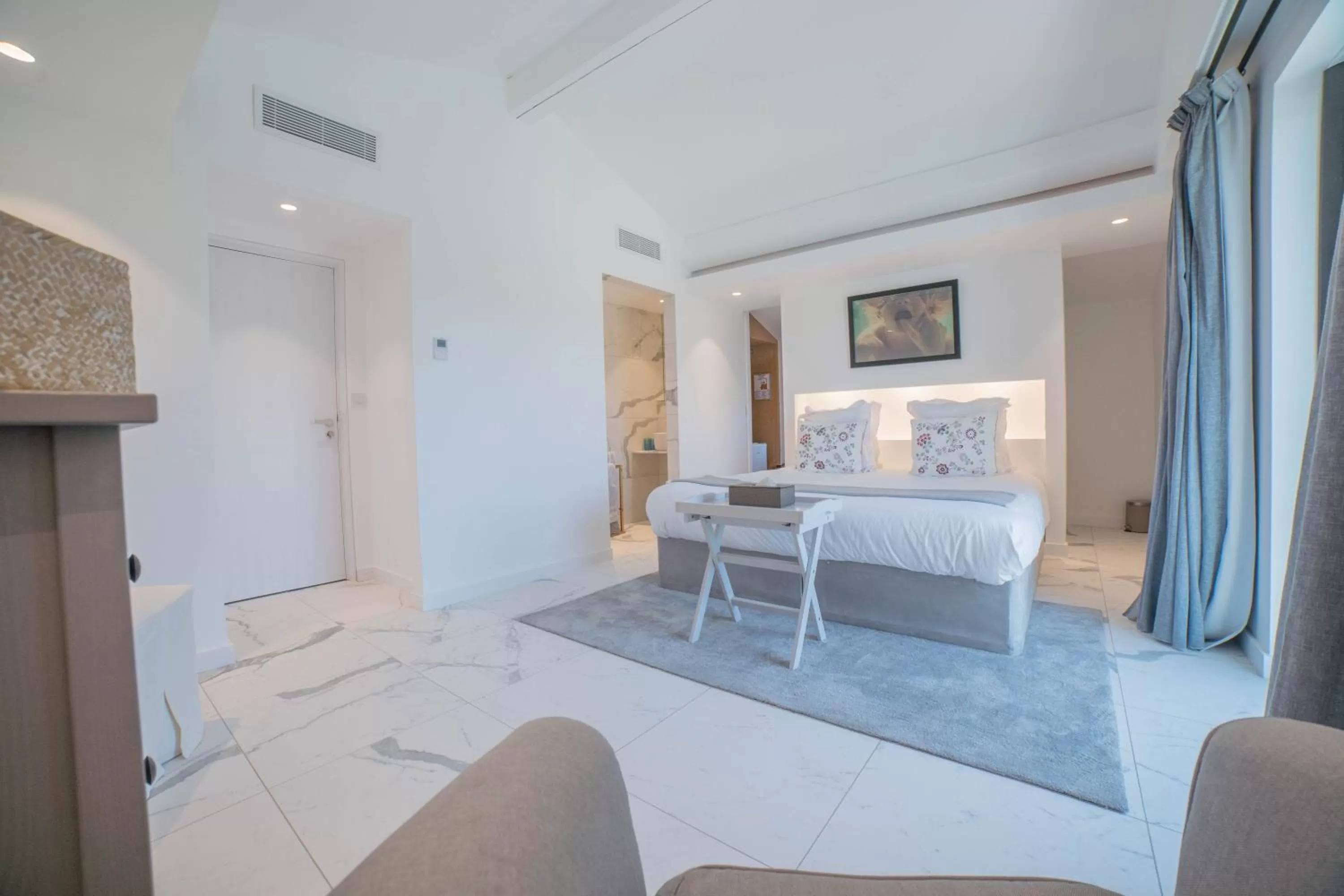 Bed in Hotel le Mandala